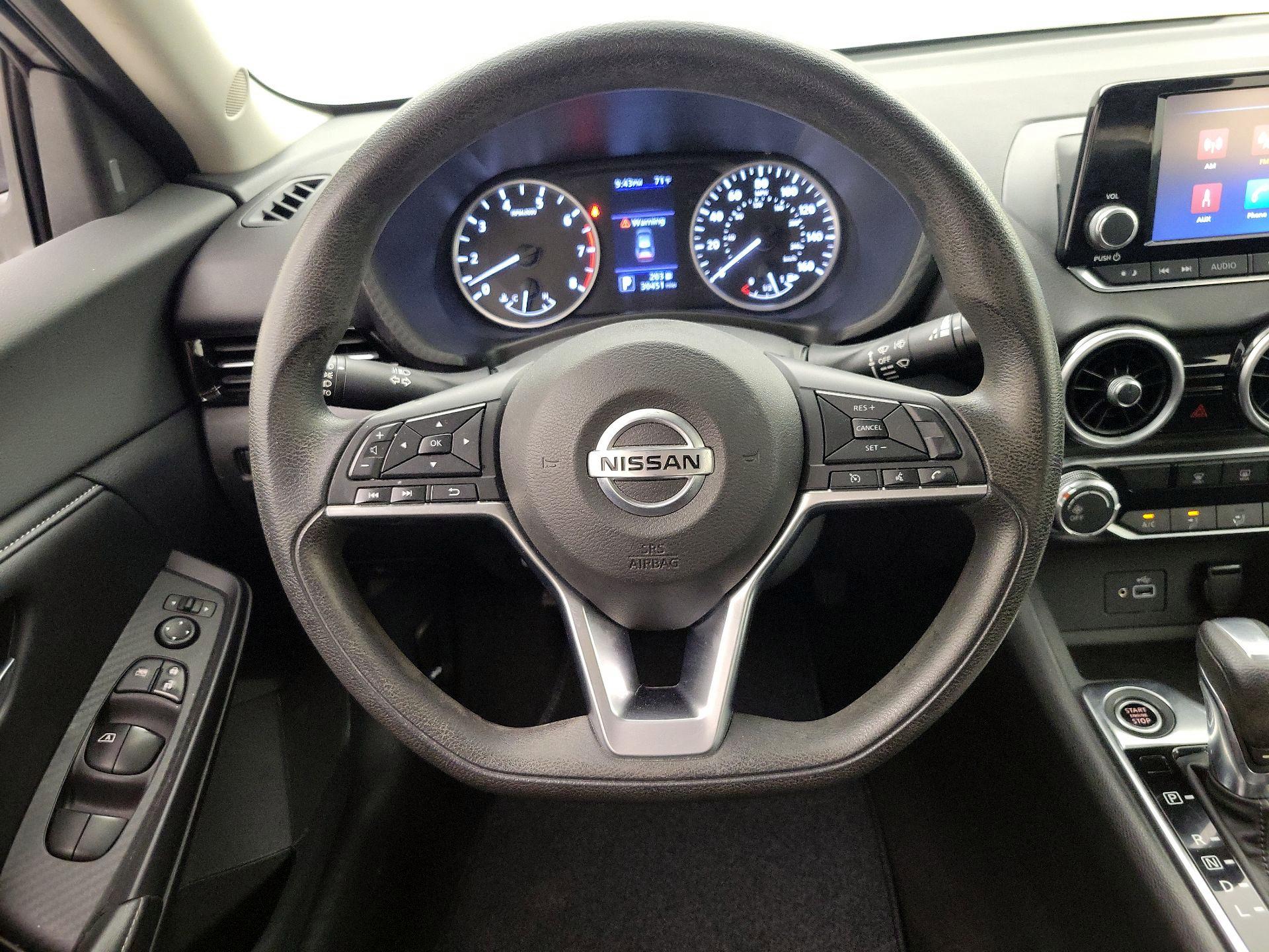 Thumbnail: 2020 Nissan Sentra - 10
