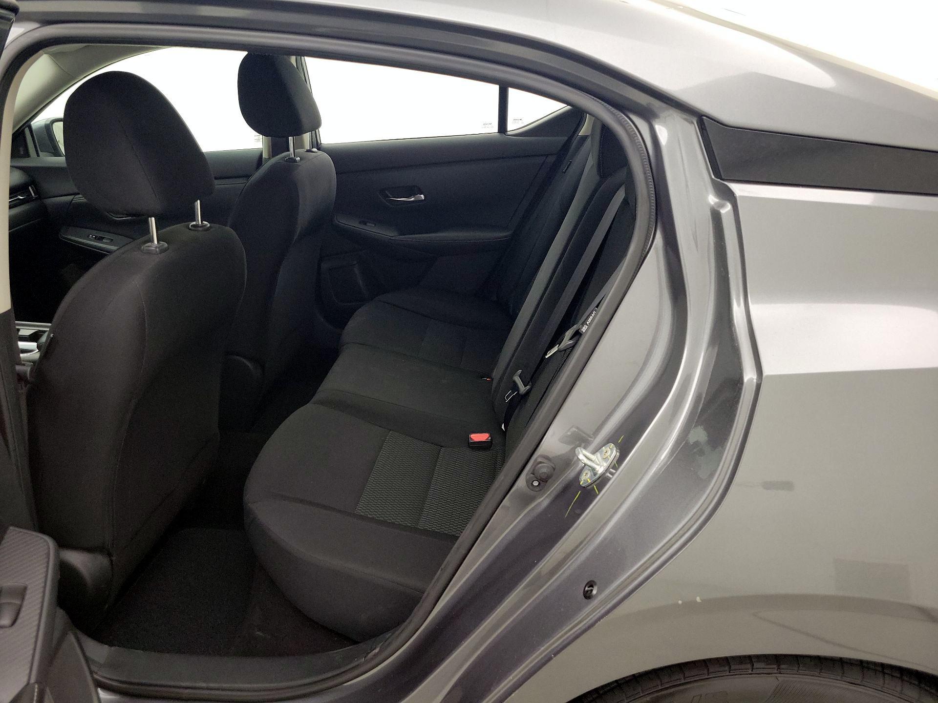 Thumbnail: 2020 Nissan Sentra - 19