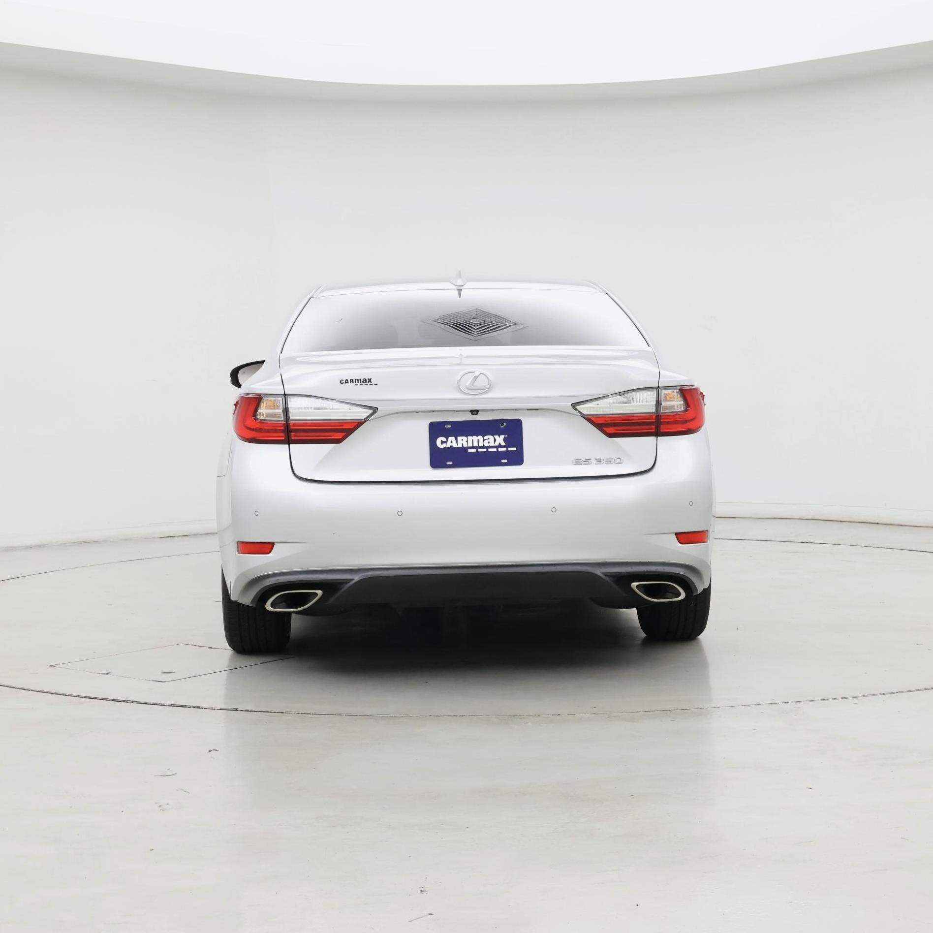 Thumbnail: 2017 Lexus ES - 6