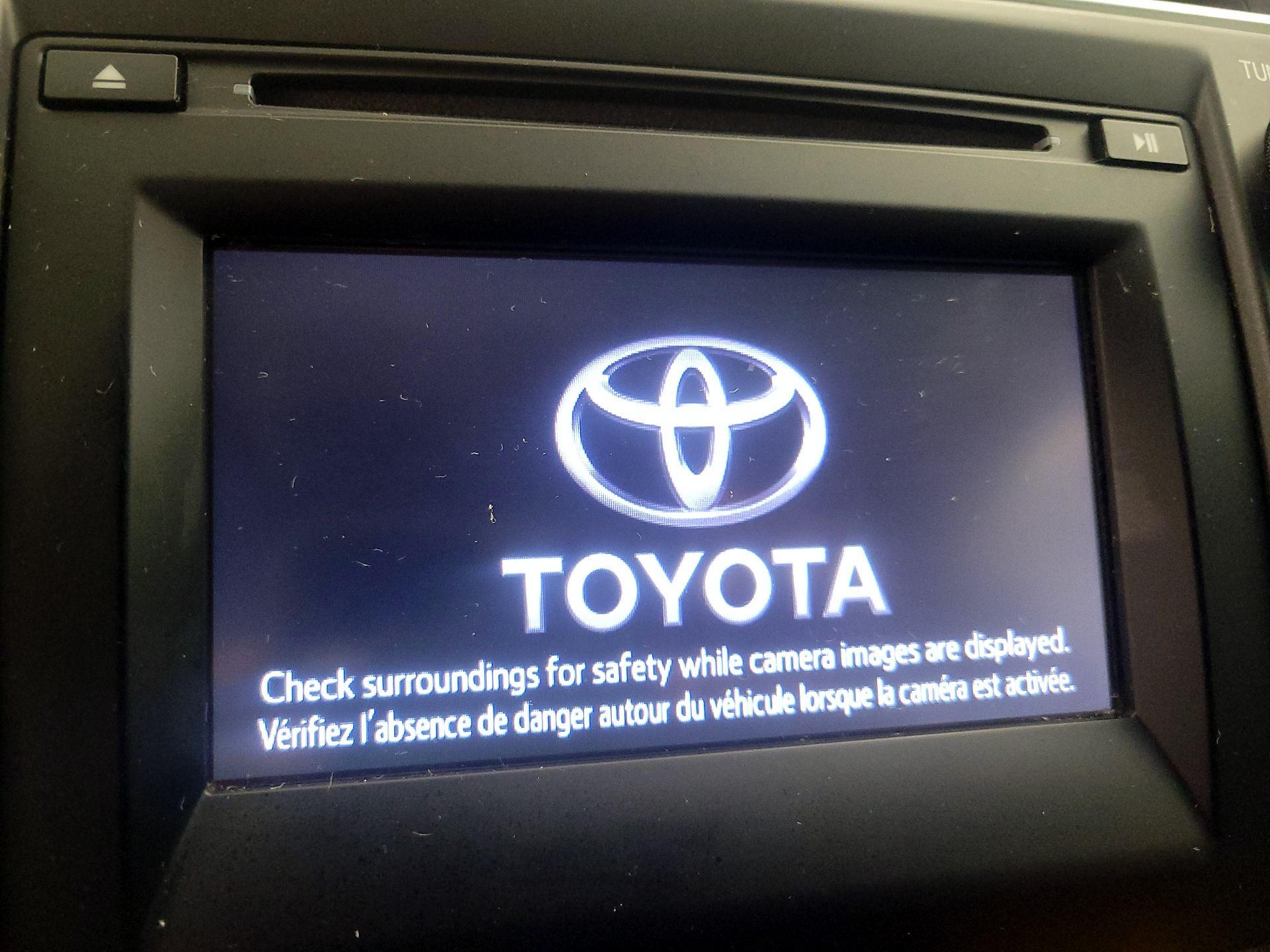 Thumbnail: 2017 Toyota Camry - 15