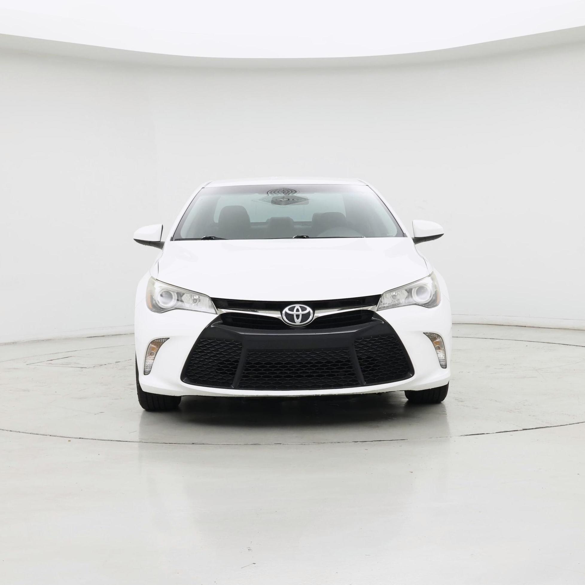 Thumbnail: 2017 Toyota Camry - 5