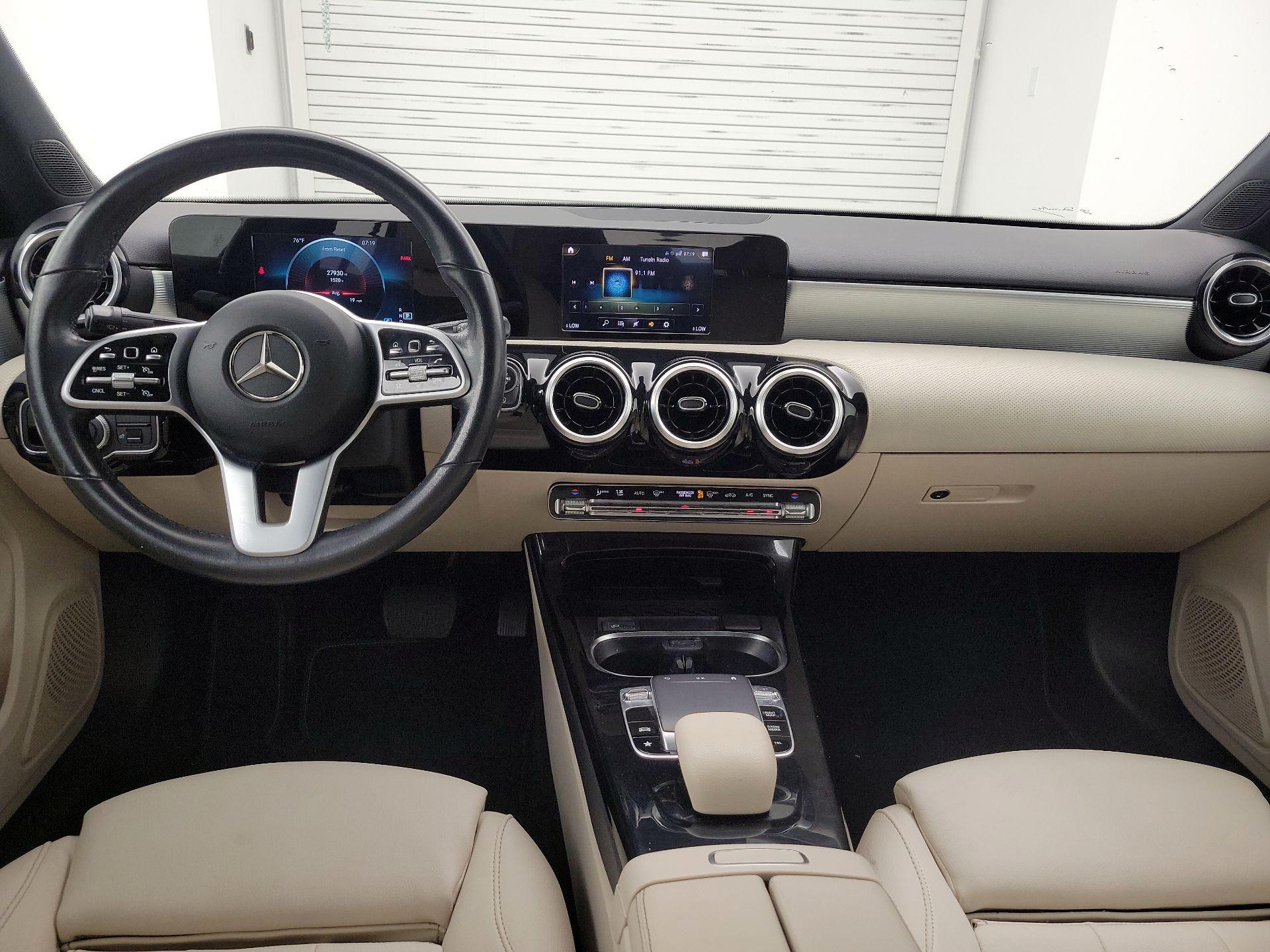 Thumbnail: 2019 Mercedes-Benz A-Class - 9