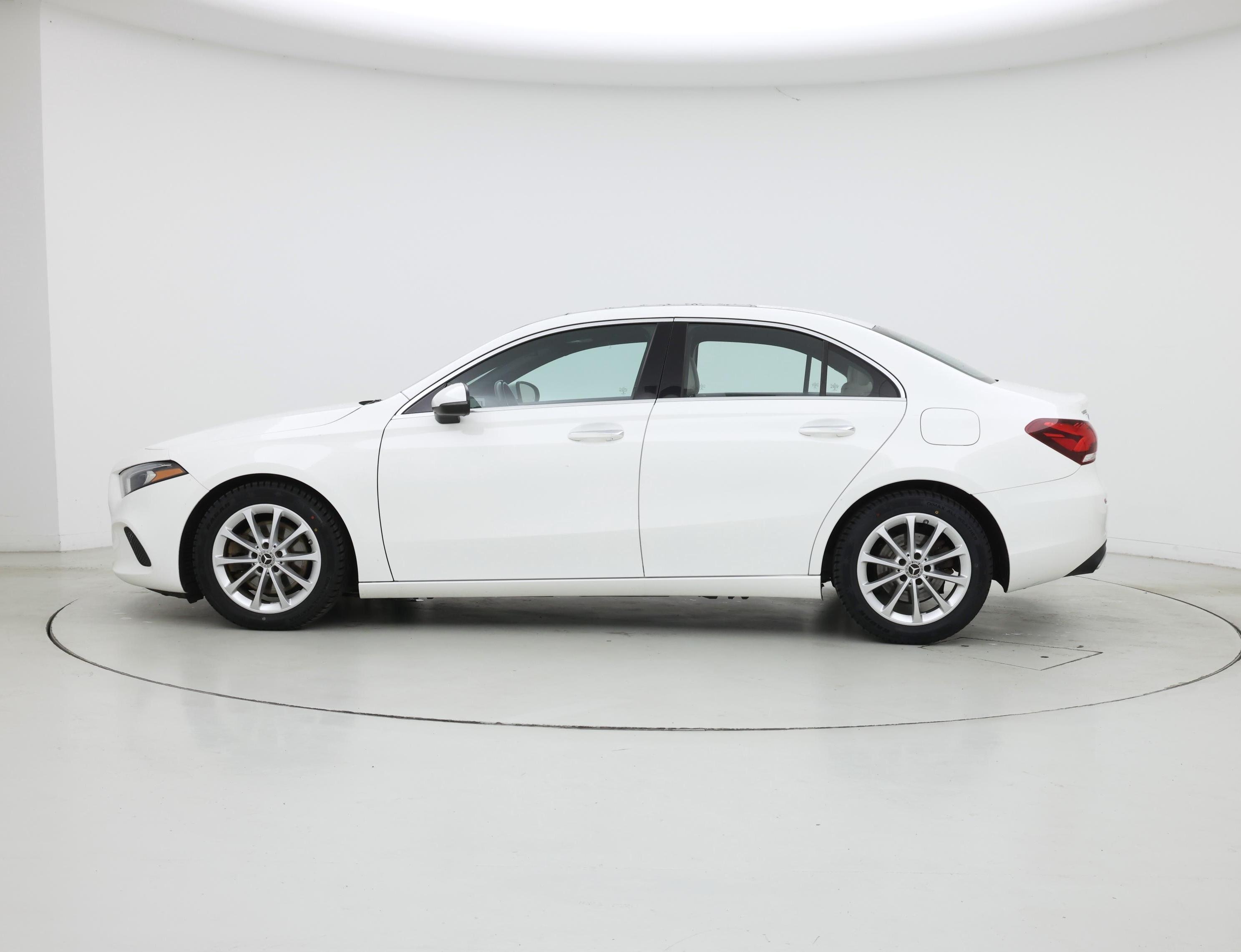Thumbnail: 2019 Mercedes-Benz A-Class - 3