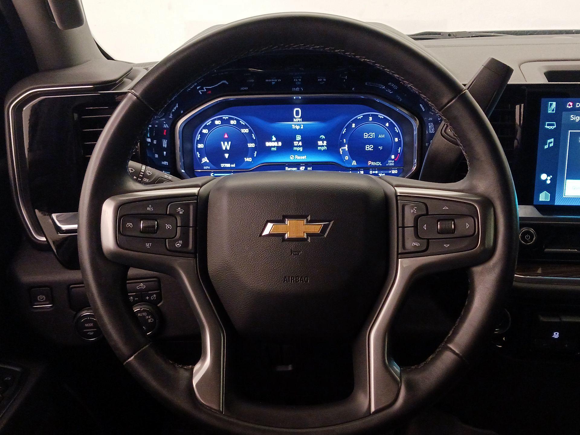 Thumbnail: 2024 Chevrolet Silverado 1500 - 10