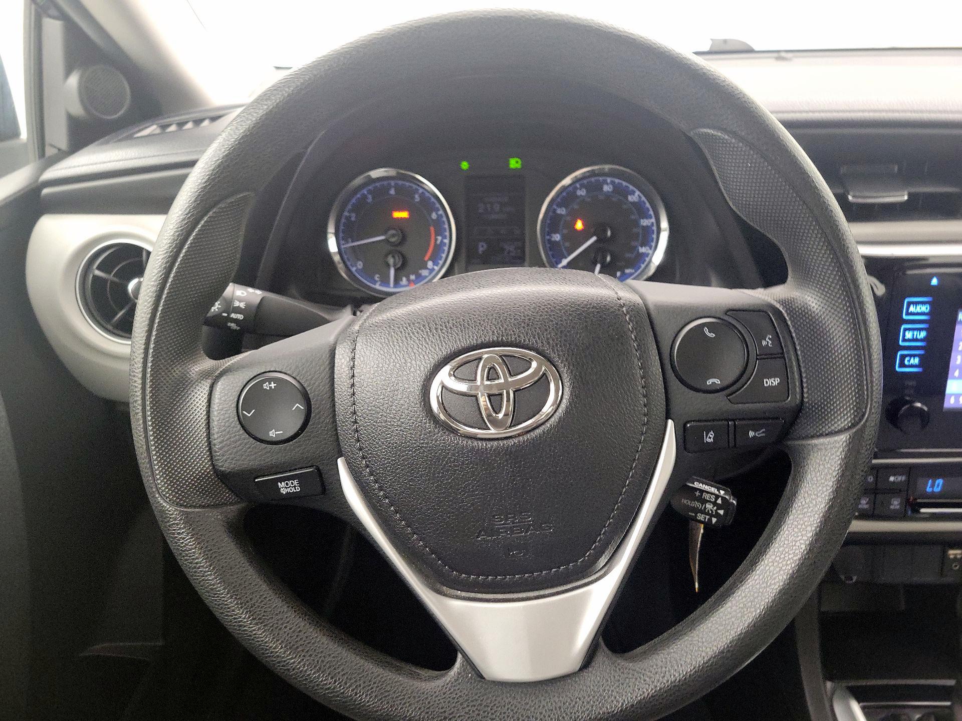 Thumbnail: 2018 Toyota Corolla - 10