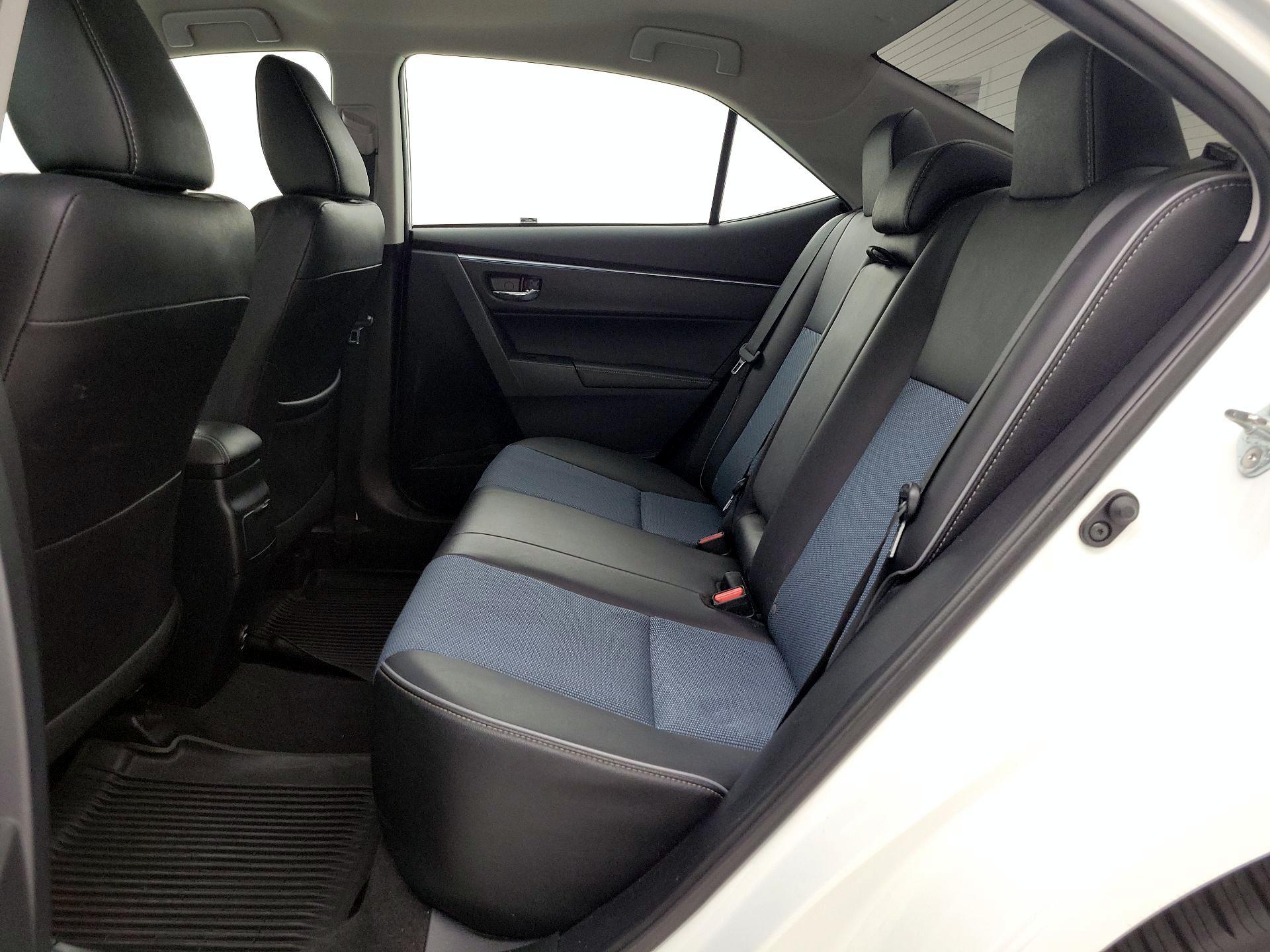 Thumbnail: 2016 Toyota Corolla - 19