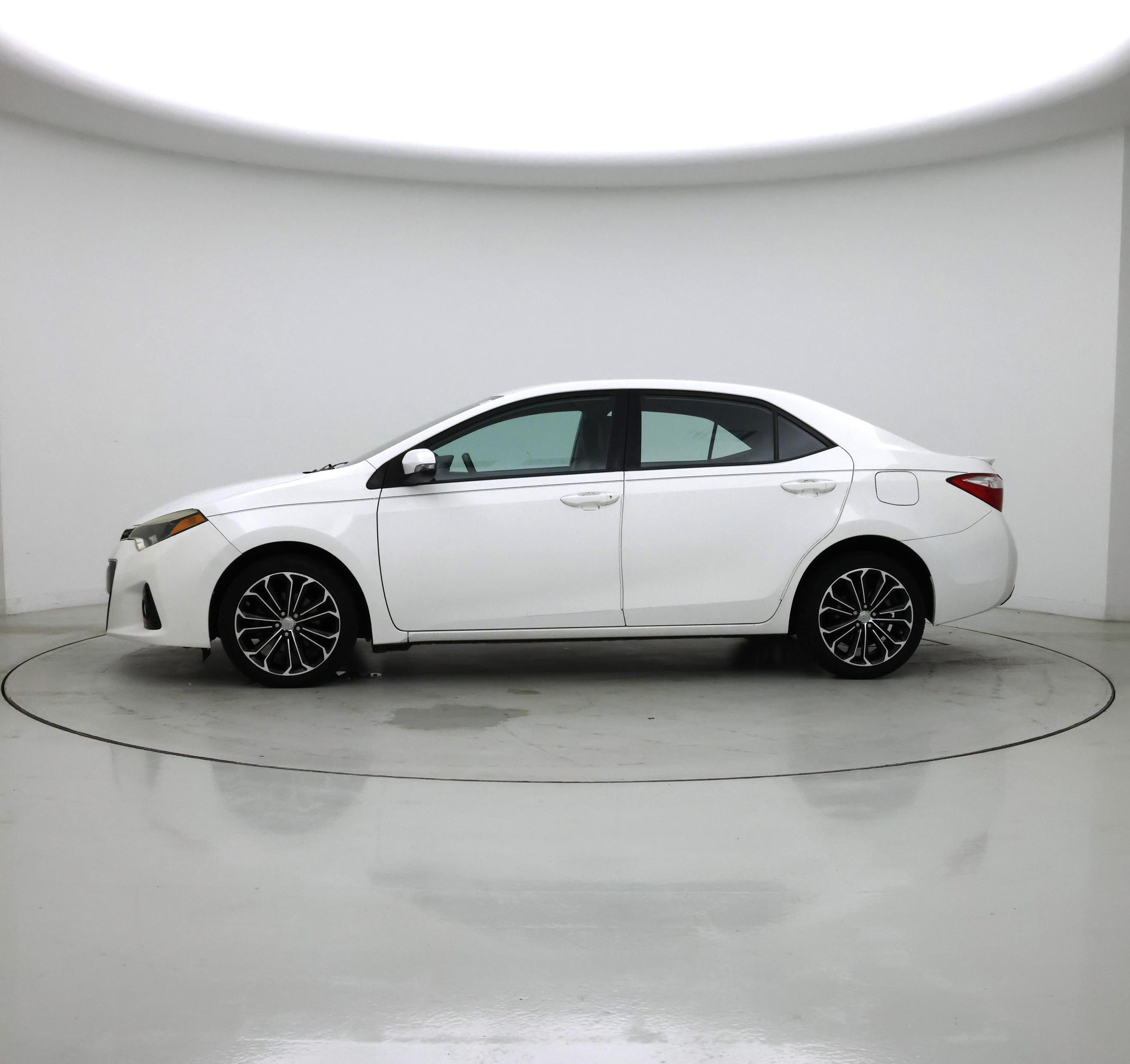 Thumbnail: 2016 Toyota Corolla - 3