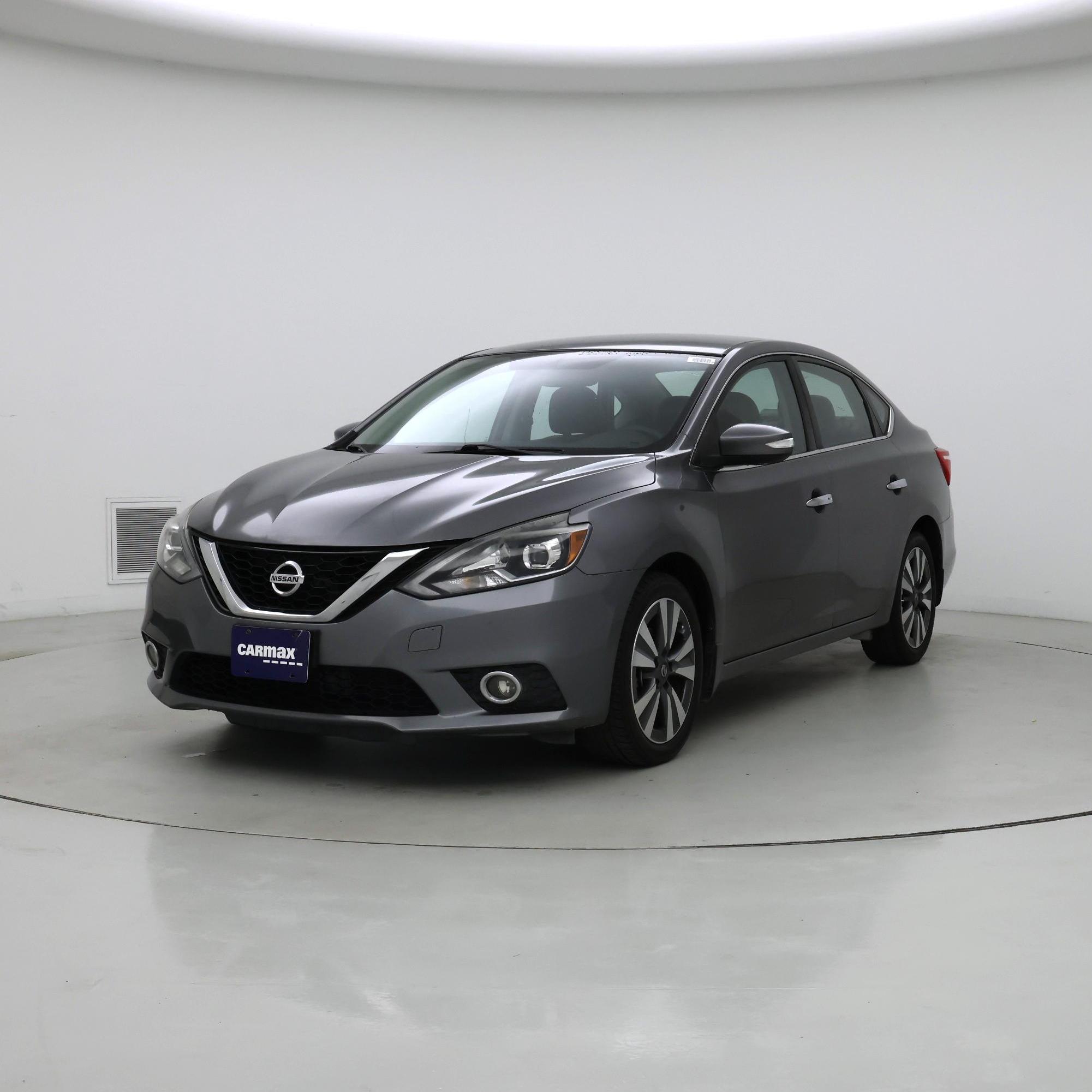 Thumbnail: 2017 Nissan Sentra - 4