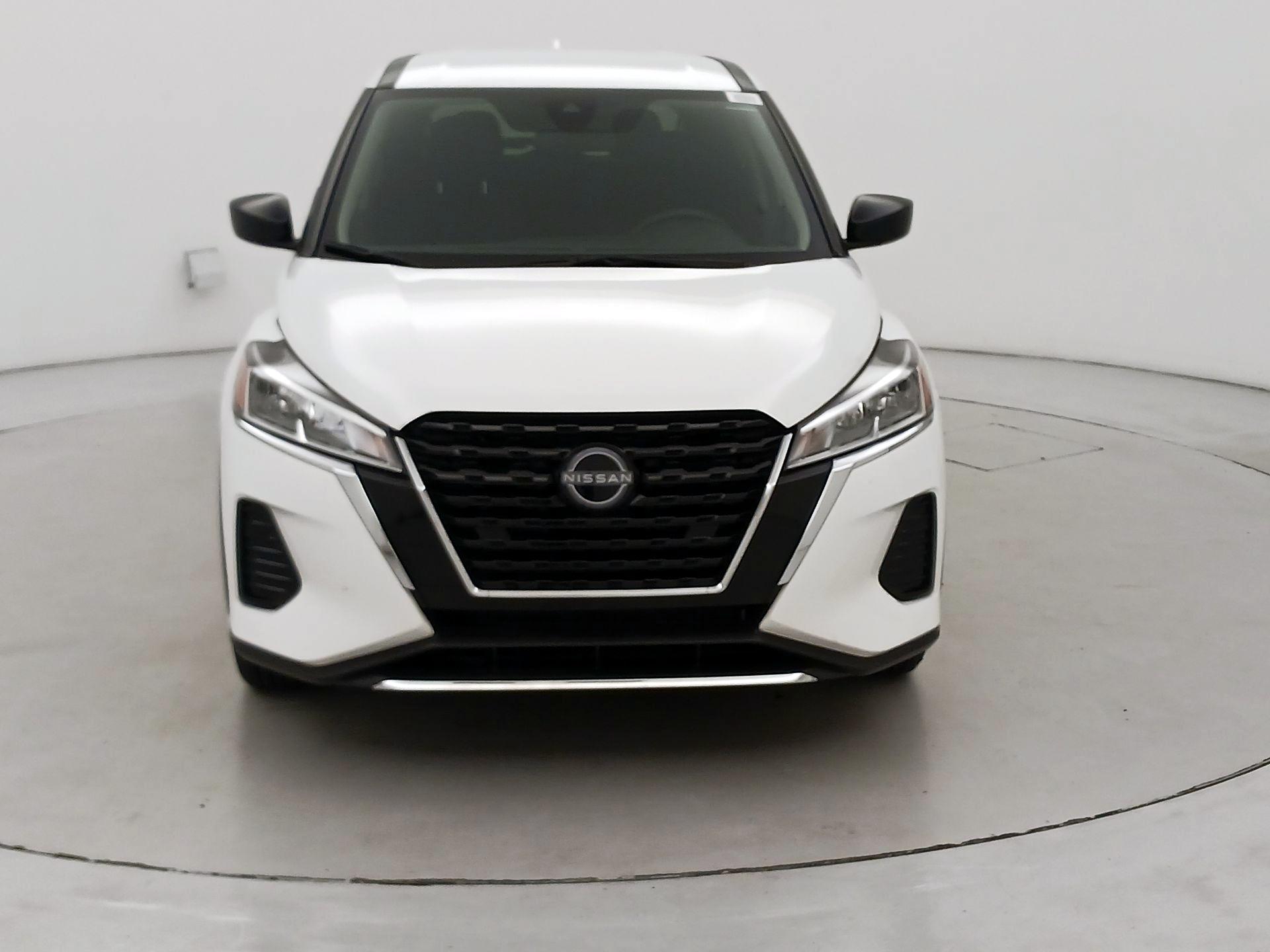 Thumbnail: 2024 Nissan Kicks - 2