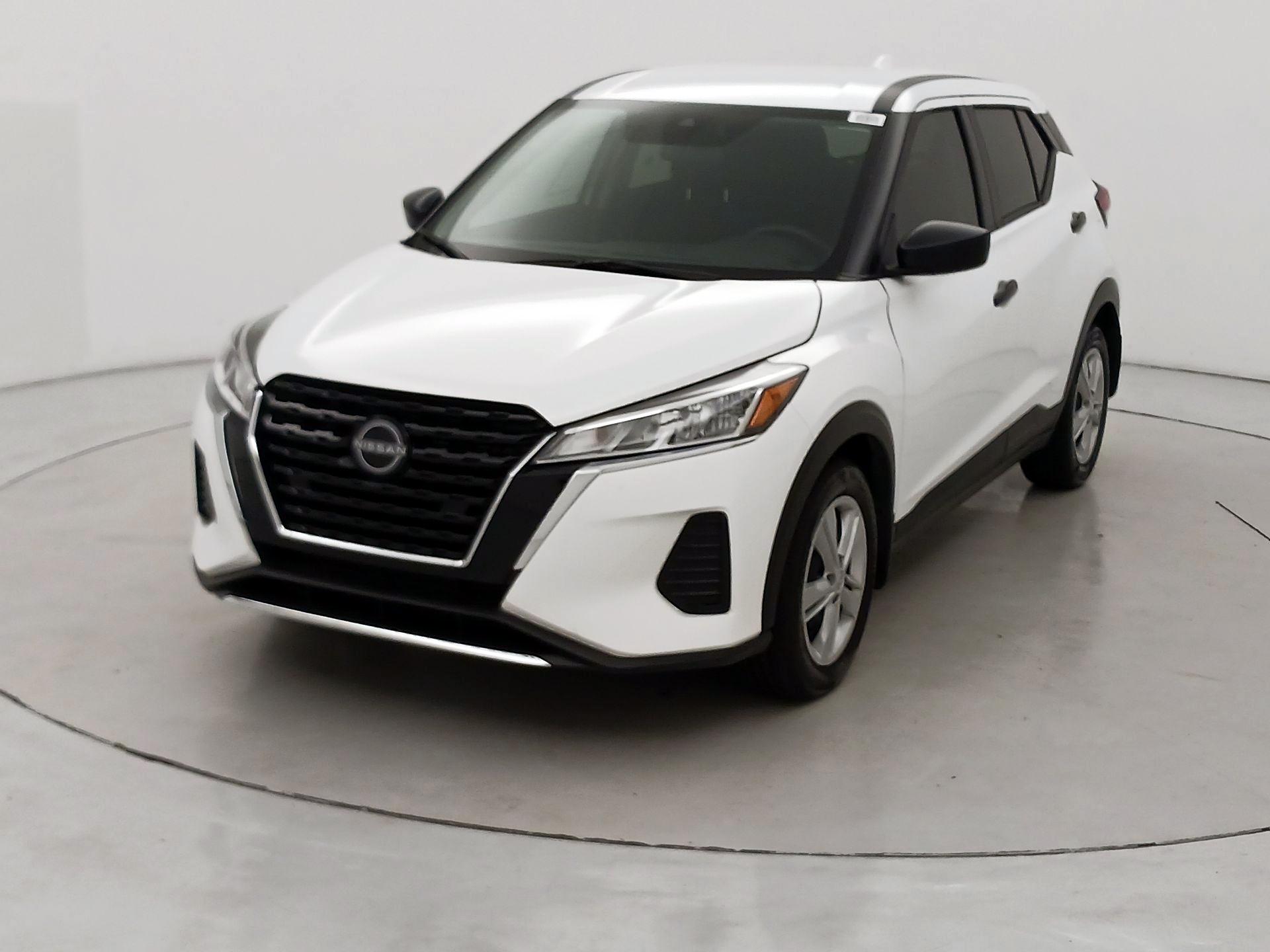 Thumbnail: 2024 Nissan Kicks - 3