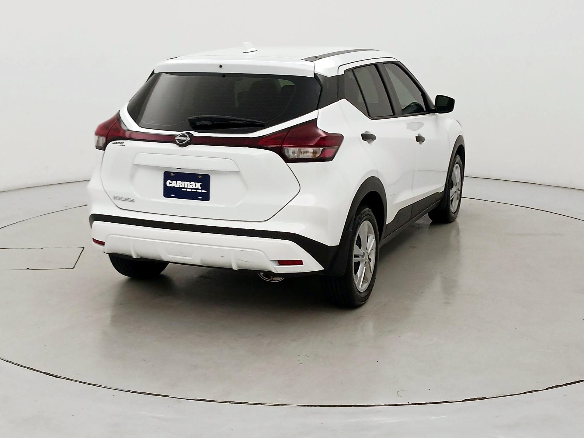 Thumbnail: 2024 Nissan Kicks - 5