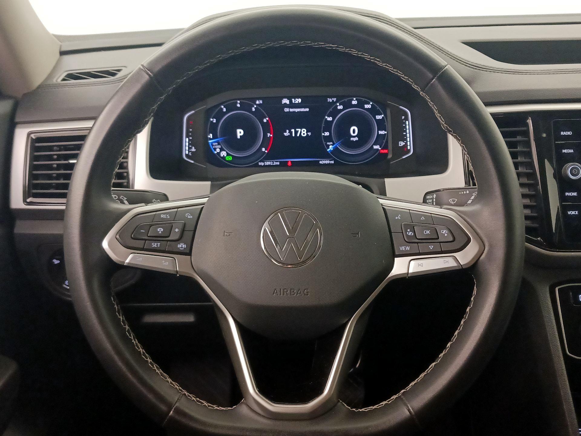 Thumbnail: 2022 Volkswagen Atlas - 10