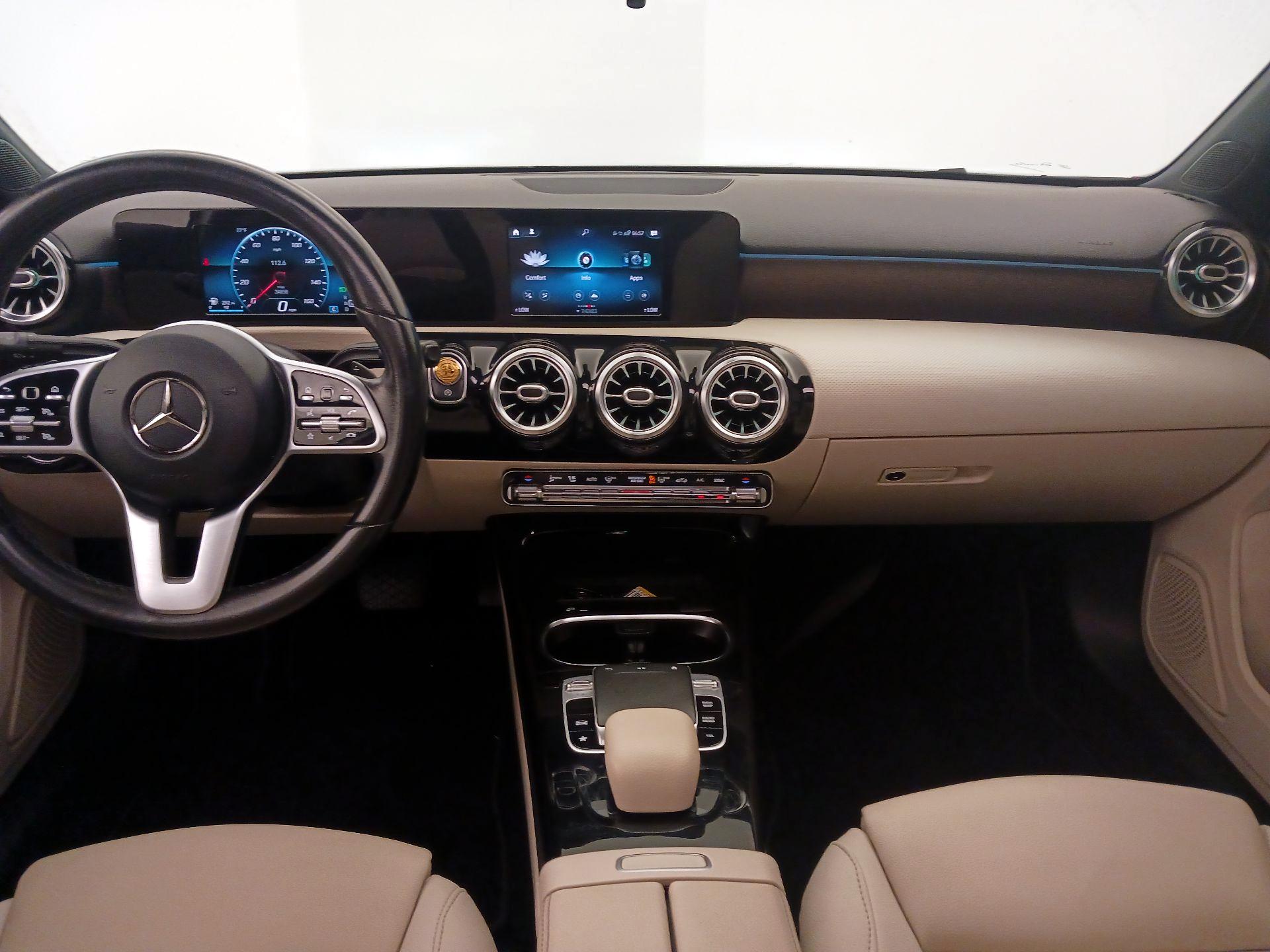 Thumbnail: 2019 Mercedes-Benz A-Class - 9