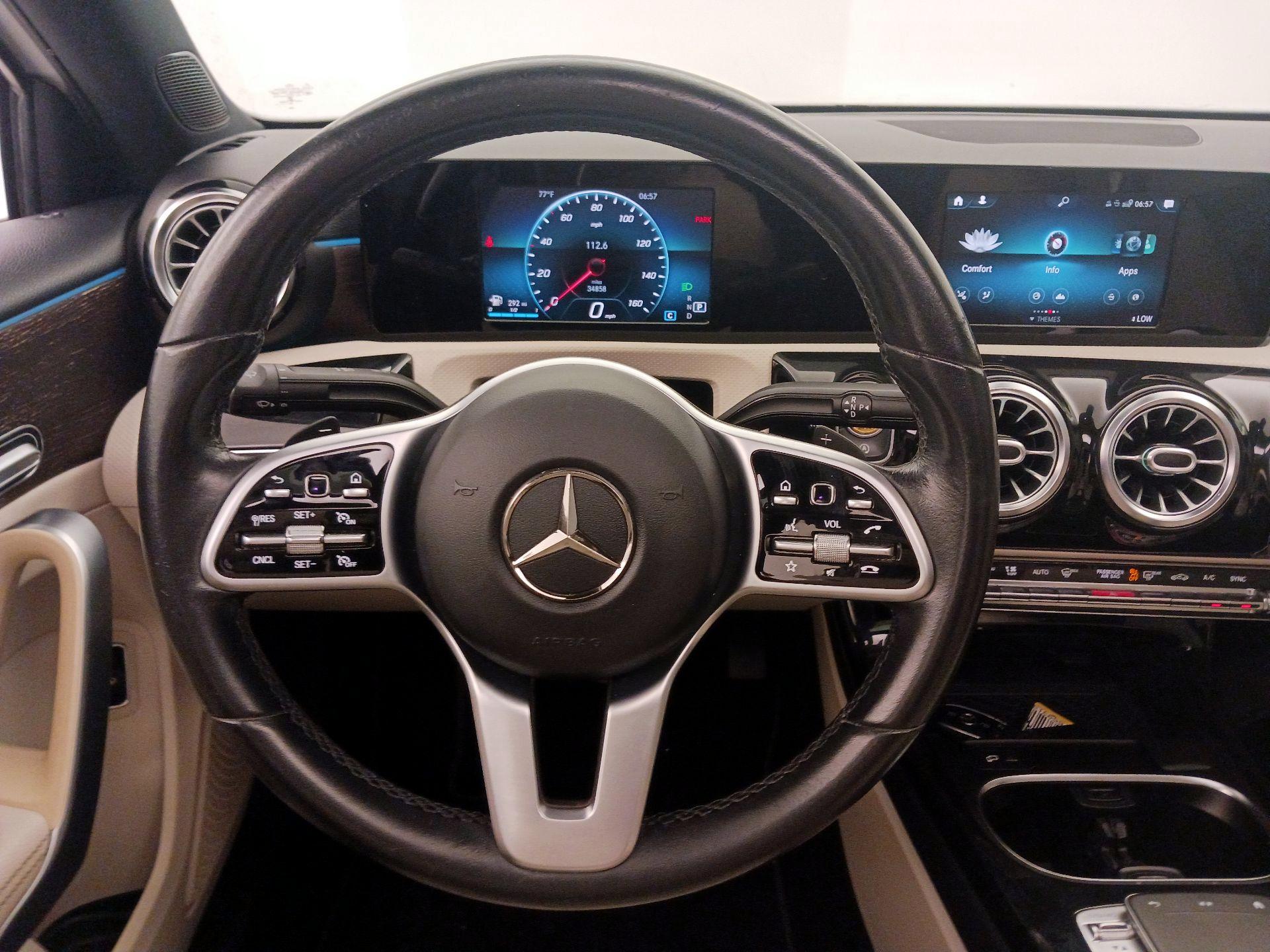 Thumbnail: 2019 Mercedes-Benz A-Class - 10