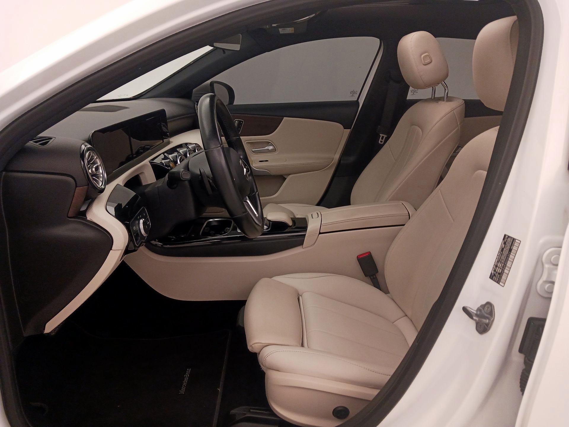 Thumbnail: 2019 Mercedes-Benz A-Class - 11