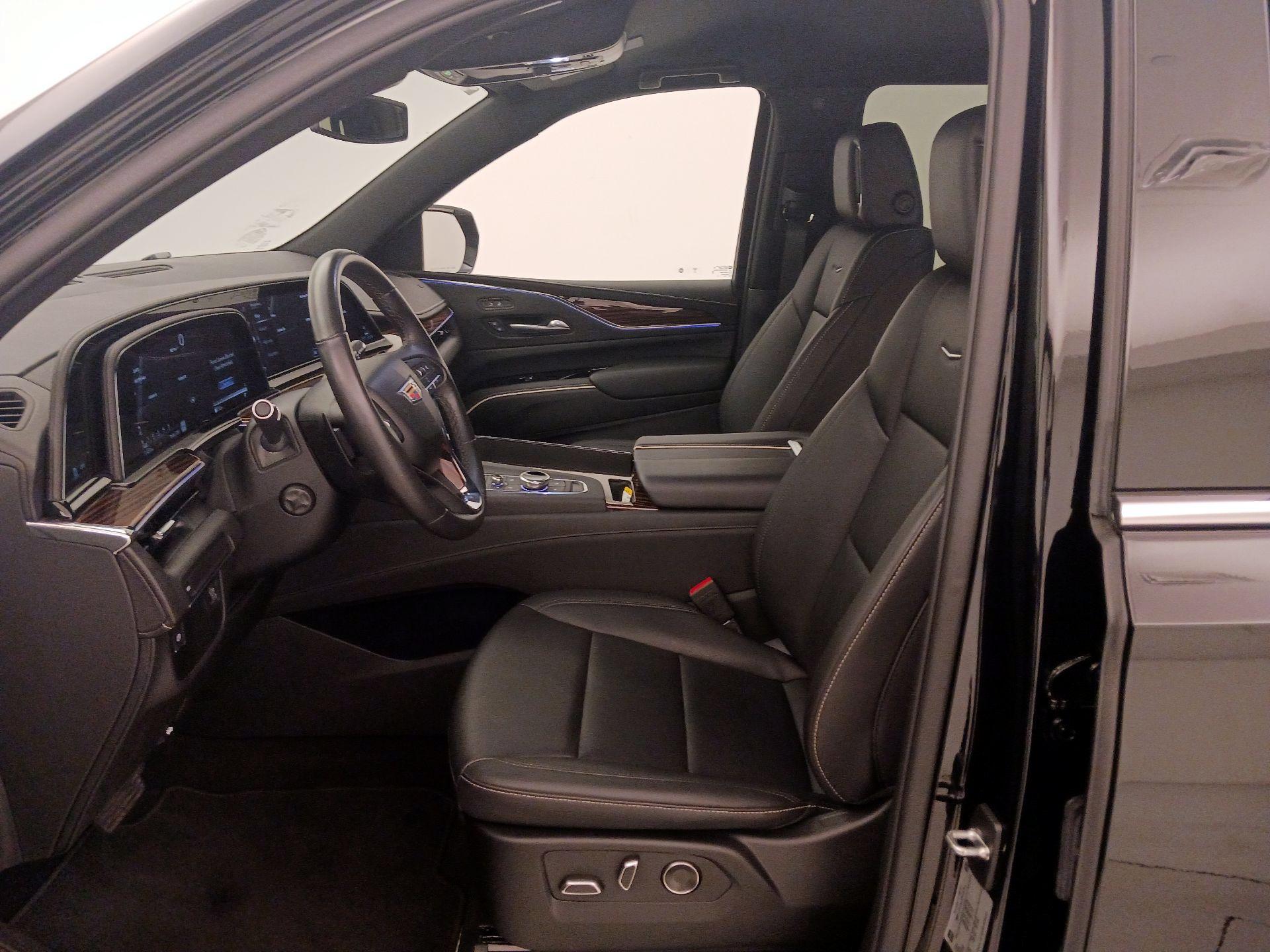 Thumbnail: 2024 Cadillac Escalade - 11