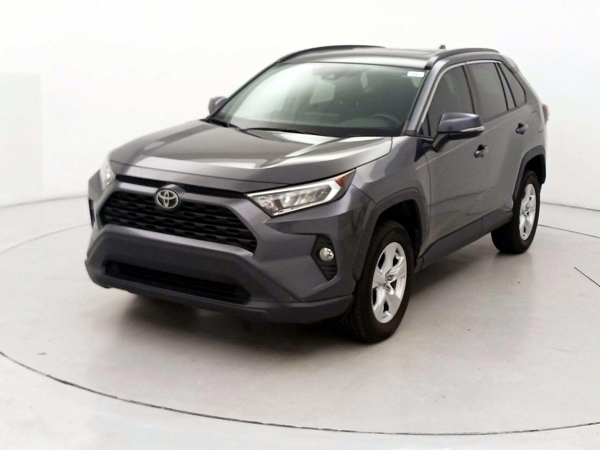 Thumbnail: 2020 Toyota RAV4 - 3