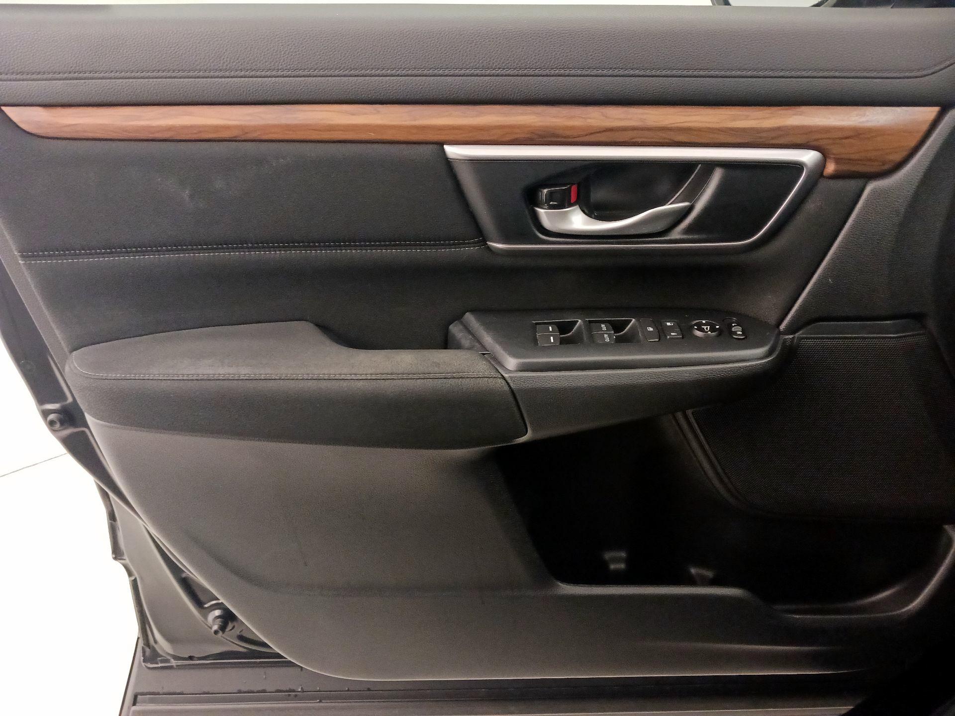 Thumbnail: 2019 Honda CR-V - 10