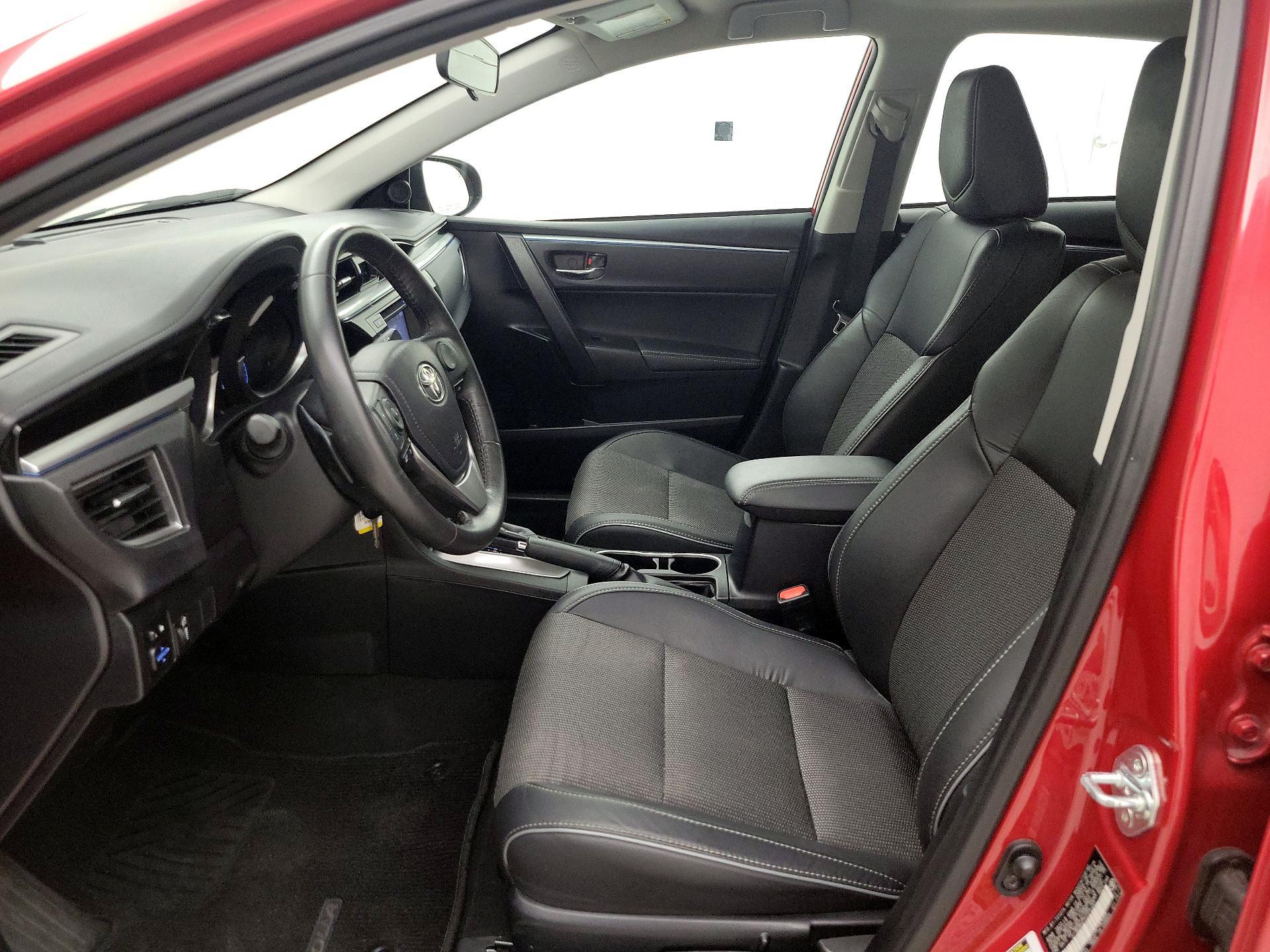 Thumbnail: 2015 Toyota Corolla - 11