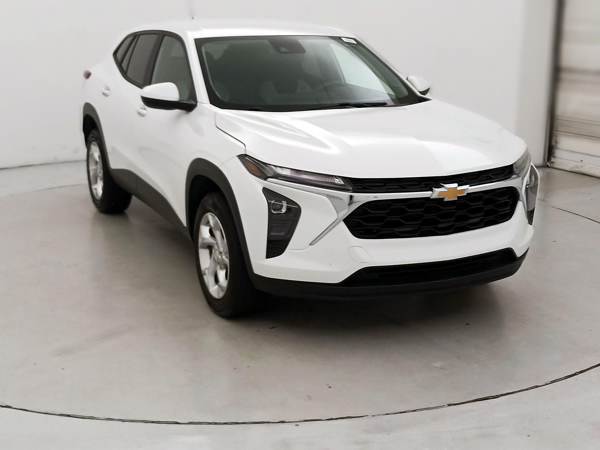 Thumbnail: 2024 Chevrolet Trax - 1