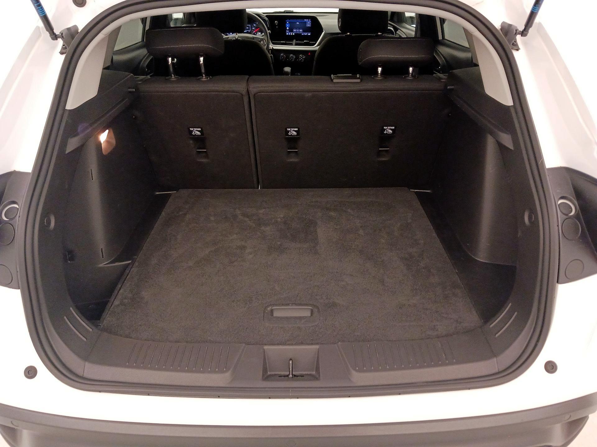 Thumbnail: 2024 Chevrolet Trax - 18