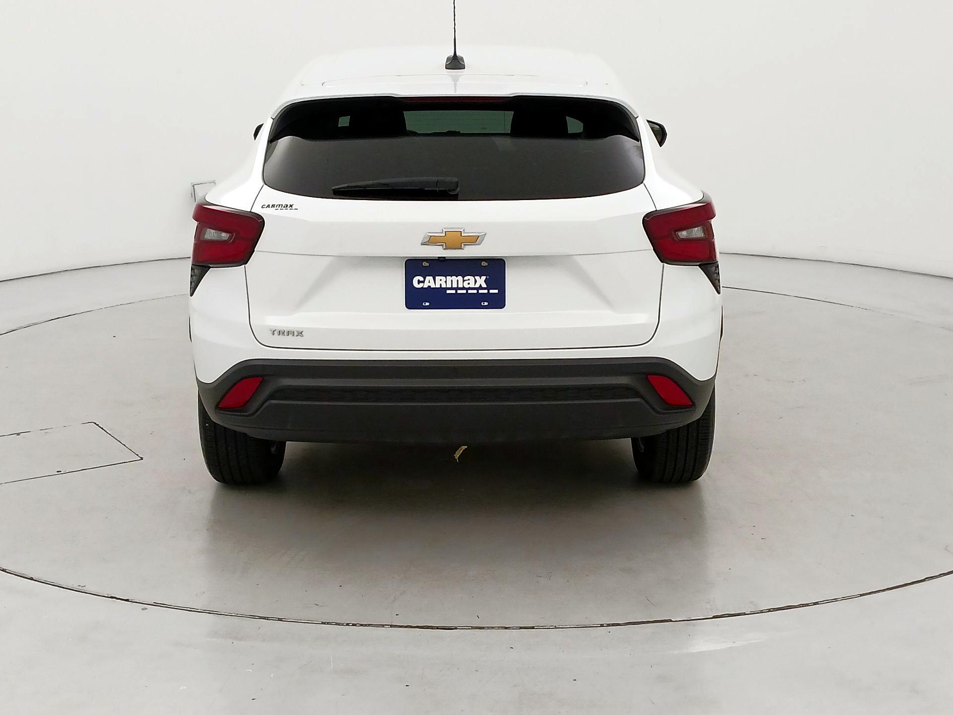 Thumbnail: 2024 Chevrolet Trax - 6