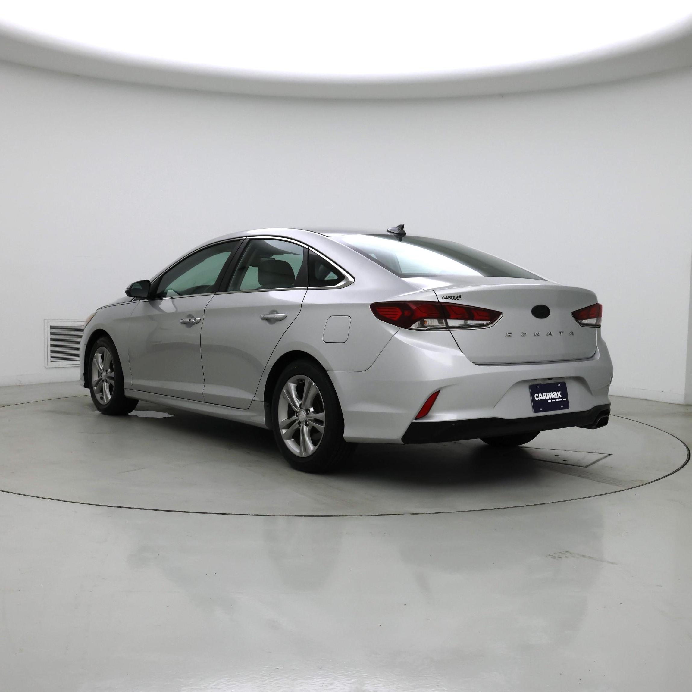 Thumbnail: 2018 Hyundai Sonata - 2