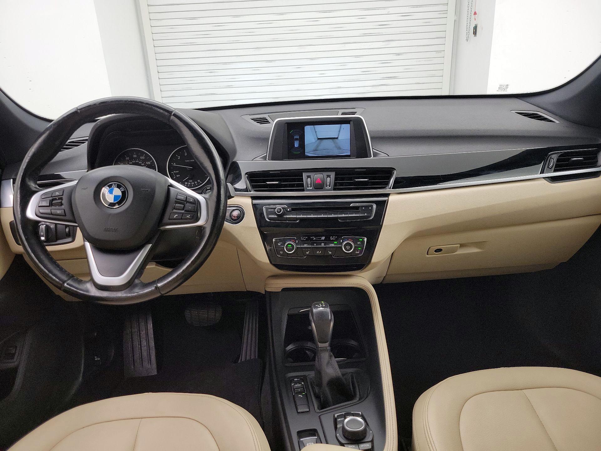 Thumbnail: 2018 BMW X1 - 9