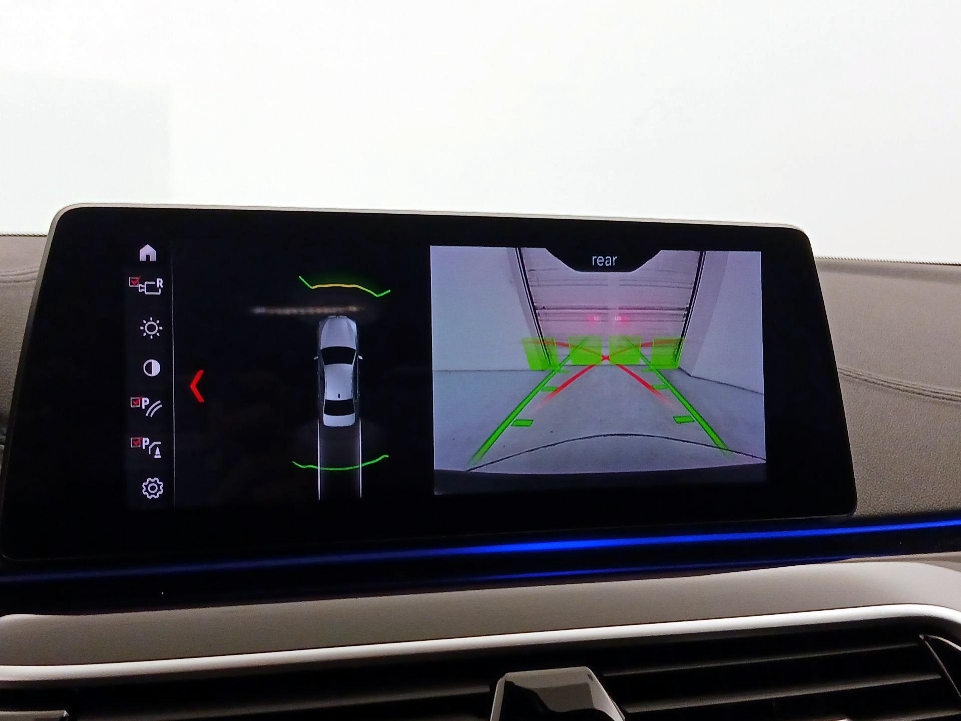 Thumbnail: 2019 BMW 5 Series - 15