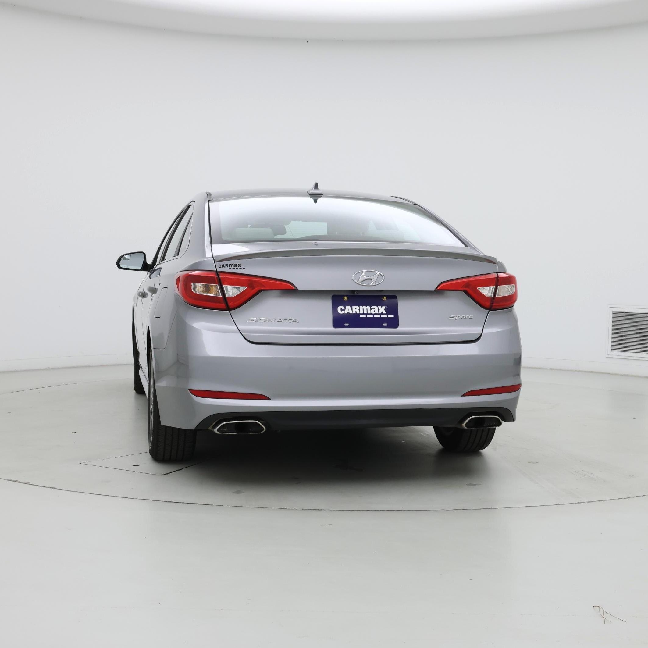 Thumbnail: 2016 Hyundai Sonata - 6