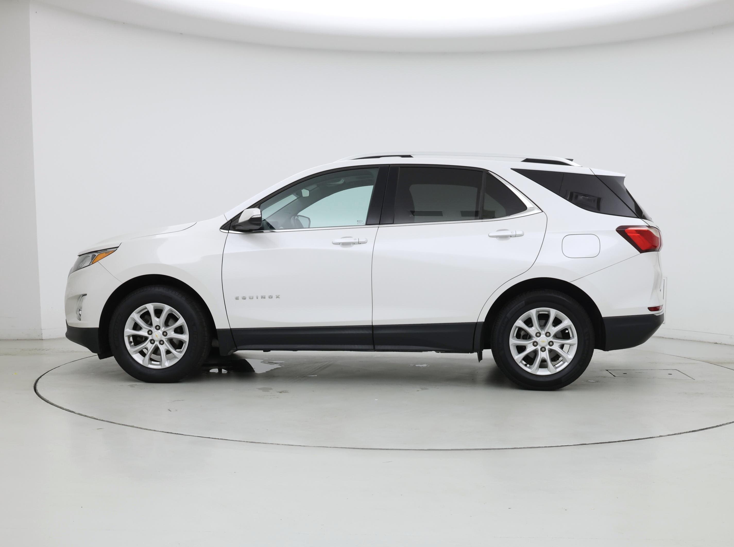 Thumbnail: 2019 Chevrolet Equinox - 3