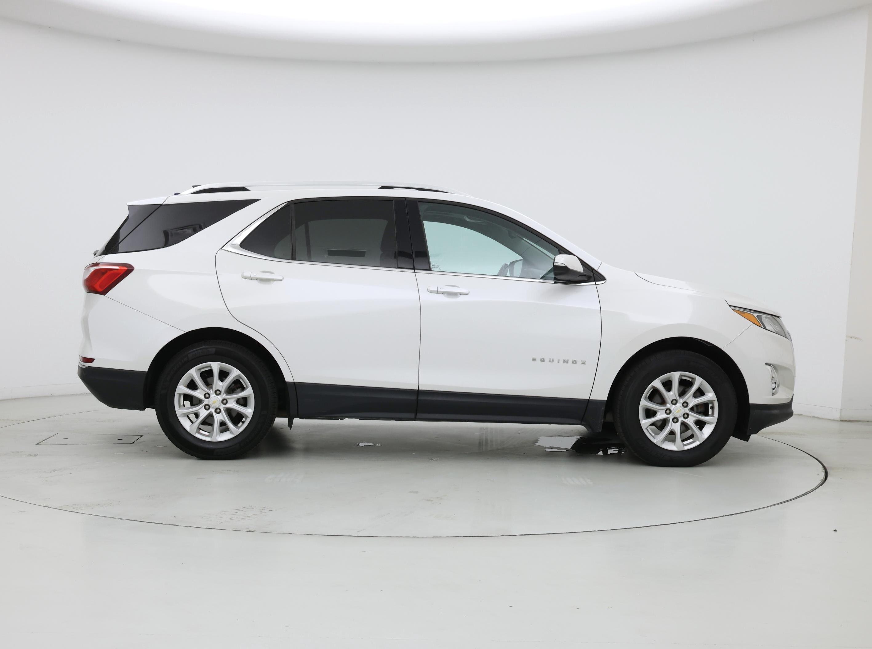Thumbnail: 2019 Chevrolet Equinox - 7