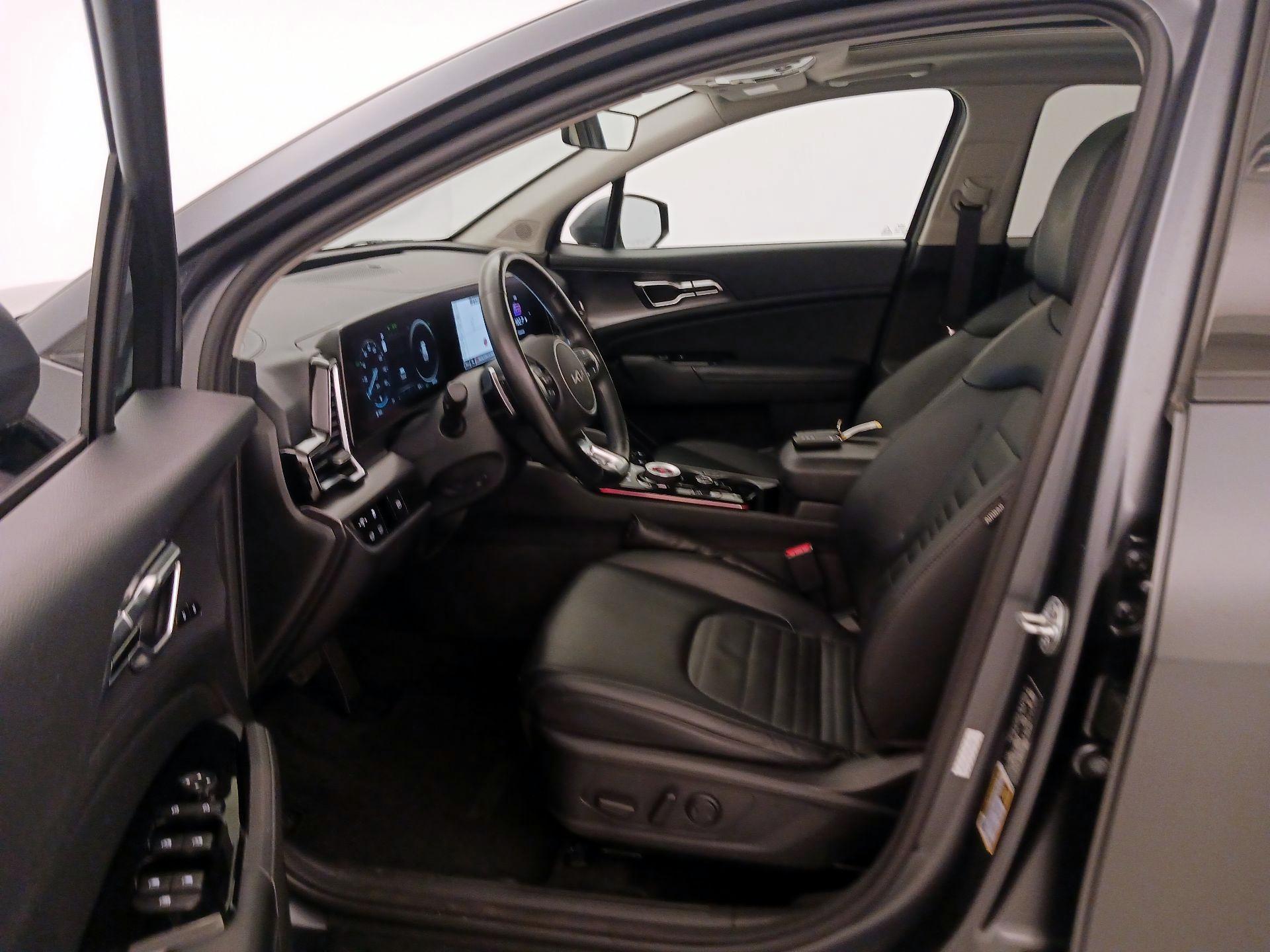 Thumbnail: 2023 Kia Sportage - 11