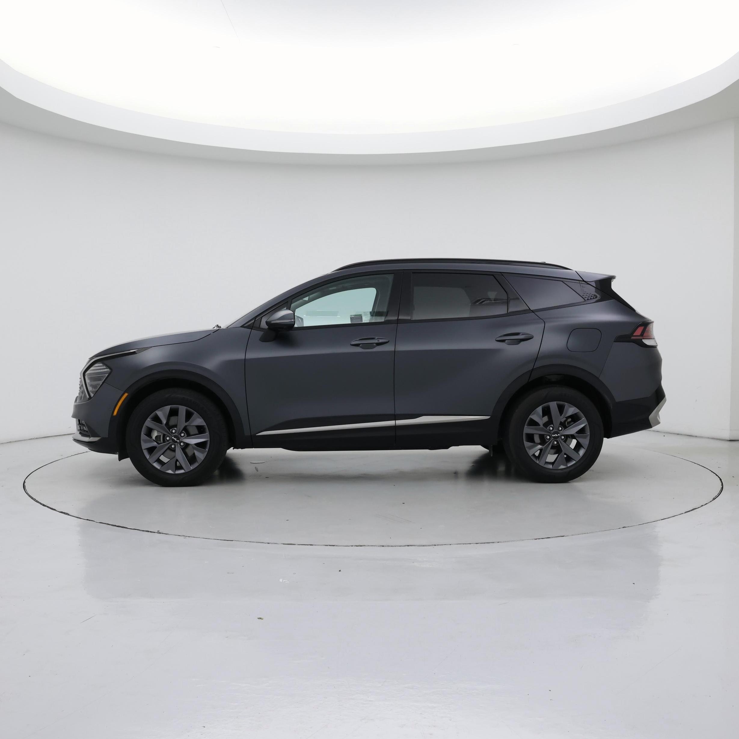 Thumbnail: 2023 Kia Sportage - 3