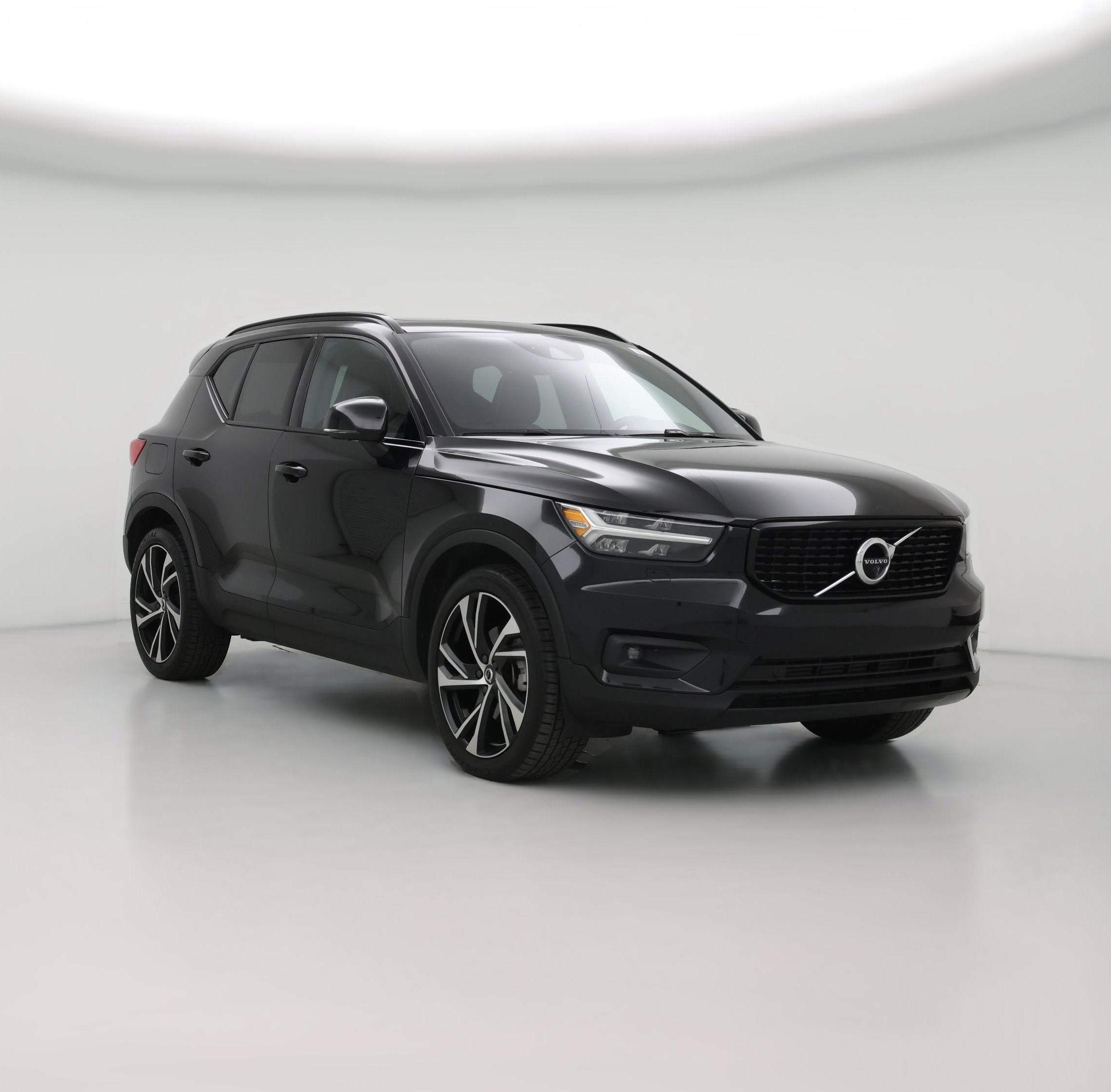 Thumbnail: 2022 Volvo XC40 - 1