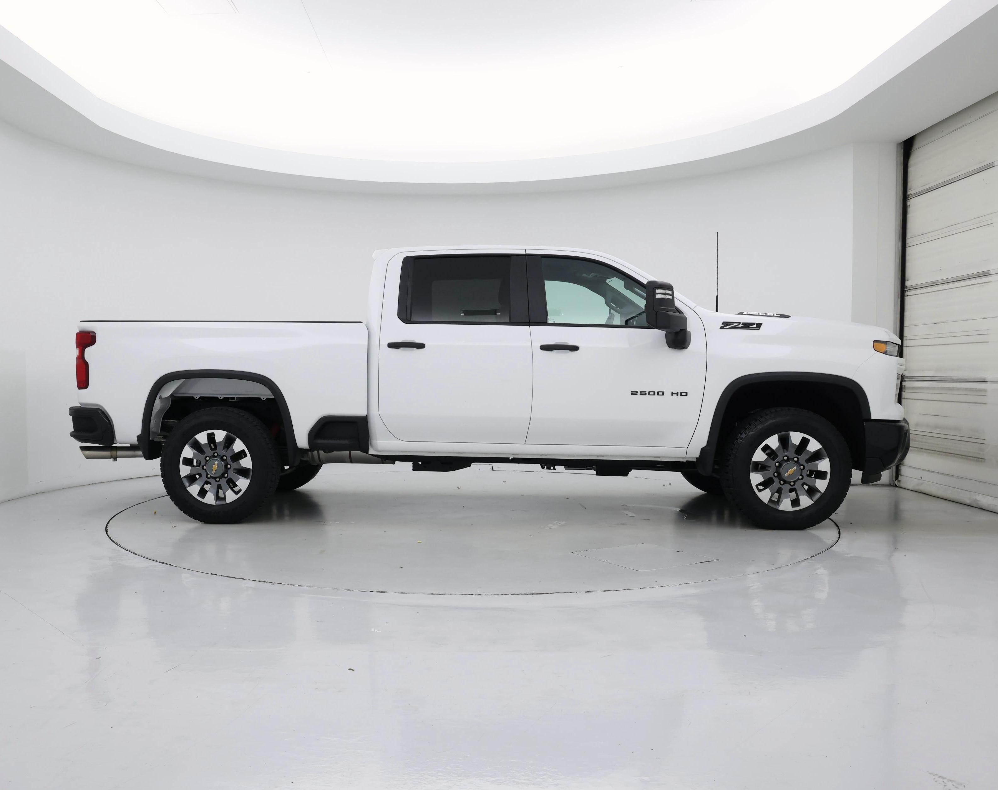 Thumbnail: 2025 Chevrolet Silverado 2500 - 7