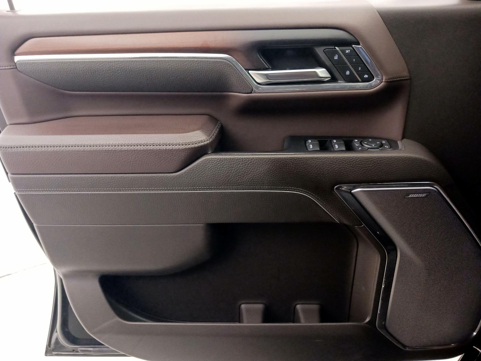 Thumbnail: 2024 GMC Sierra 2500 - 12