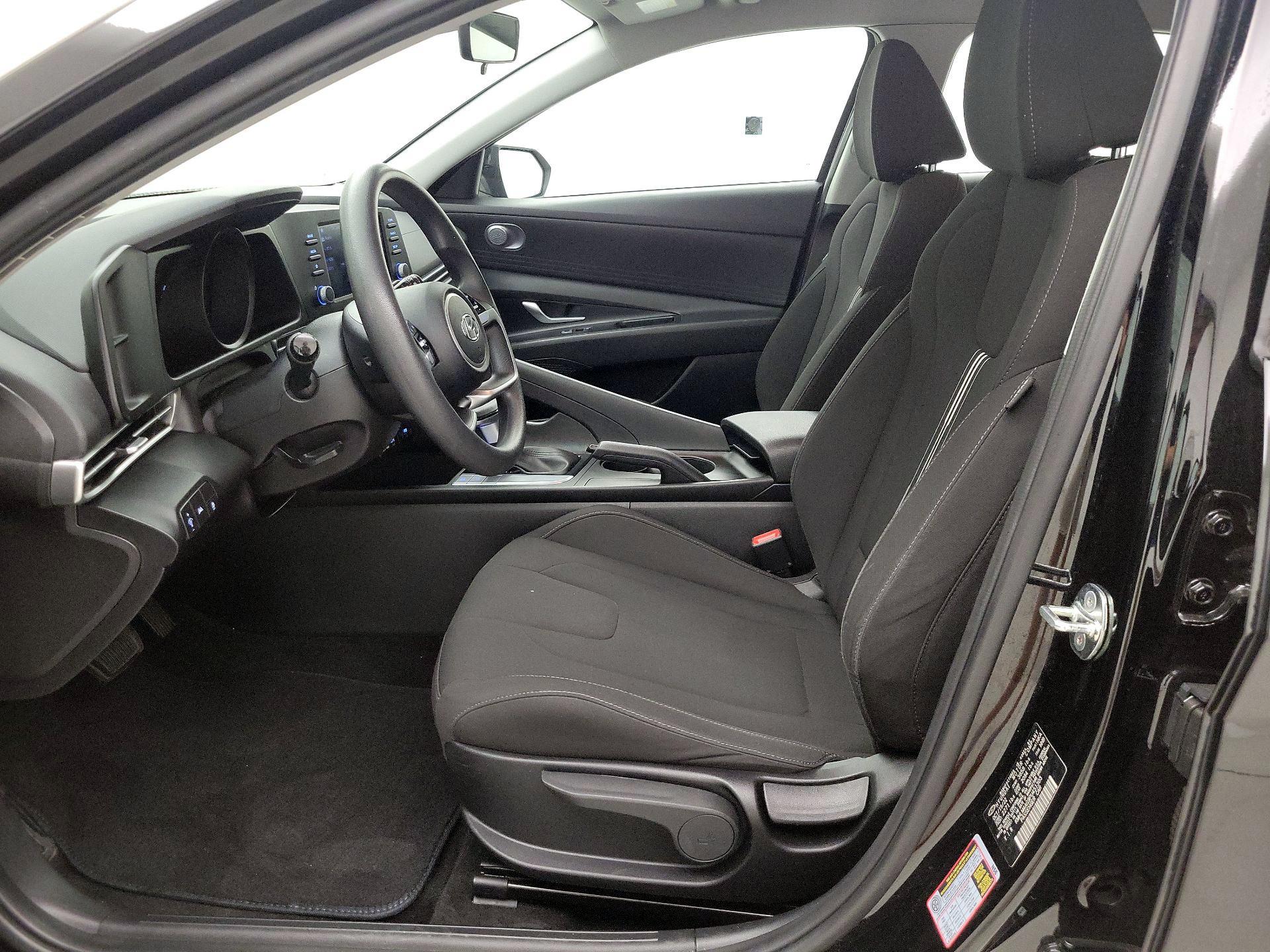 Thumbnail: 2023 Hyundai Elantra - 11