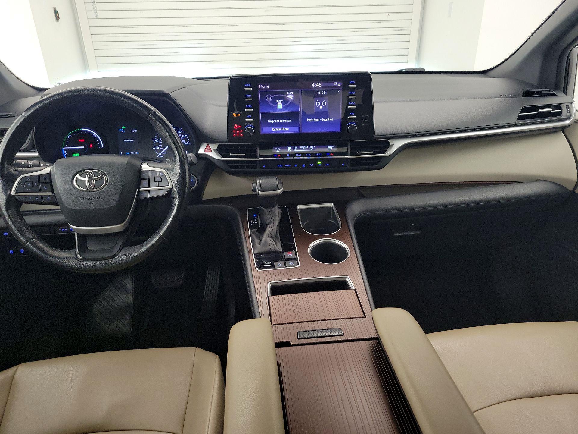 Thumbnail: 2021 Toyota Sienna - 9