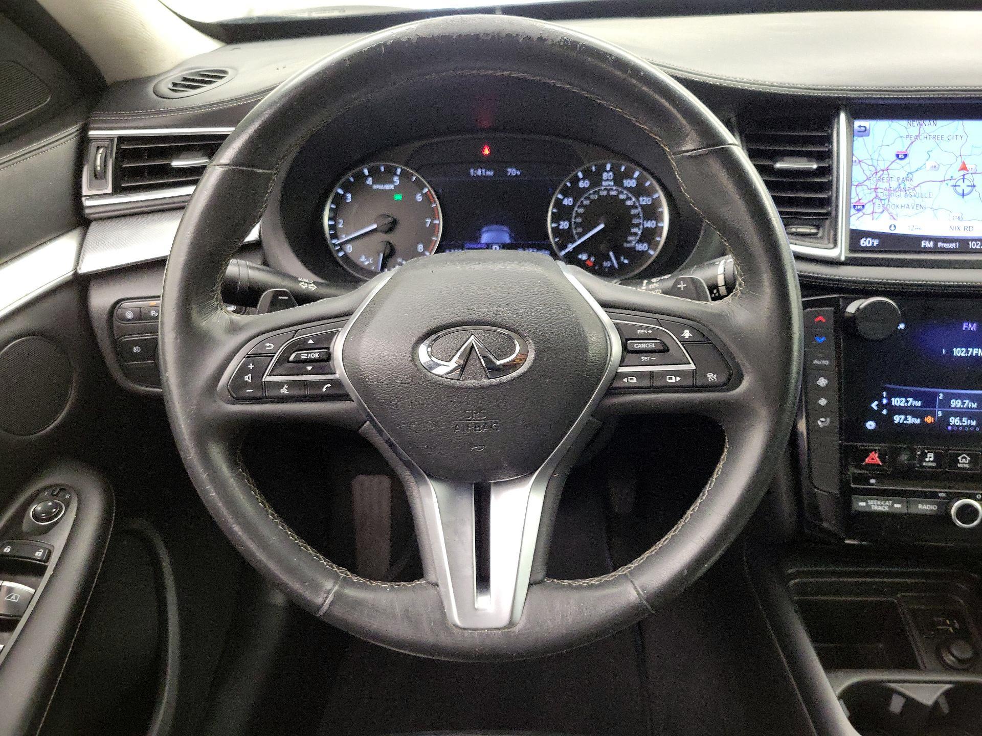 Thumbnail: 2019 INFINITI QX50 - 10