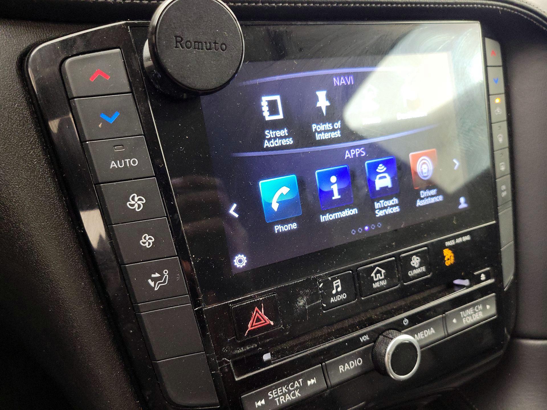 Thumbnail: 2019 INFINITI QX50 - 17