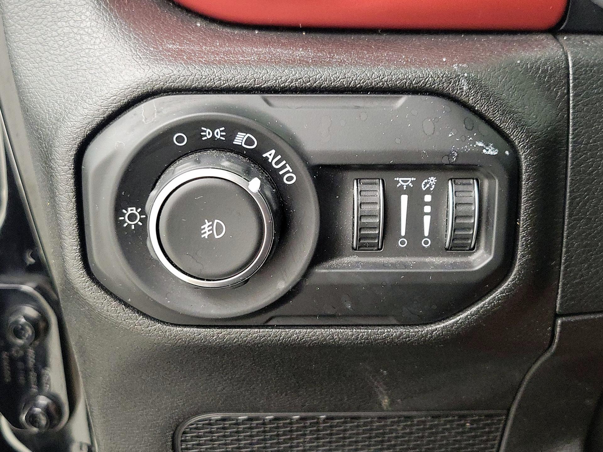 Thumbnail: 2021 Jeep Wrangler - 13