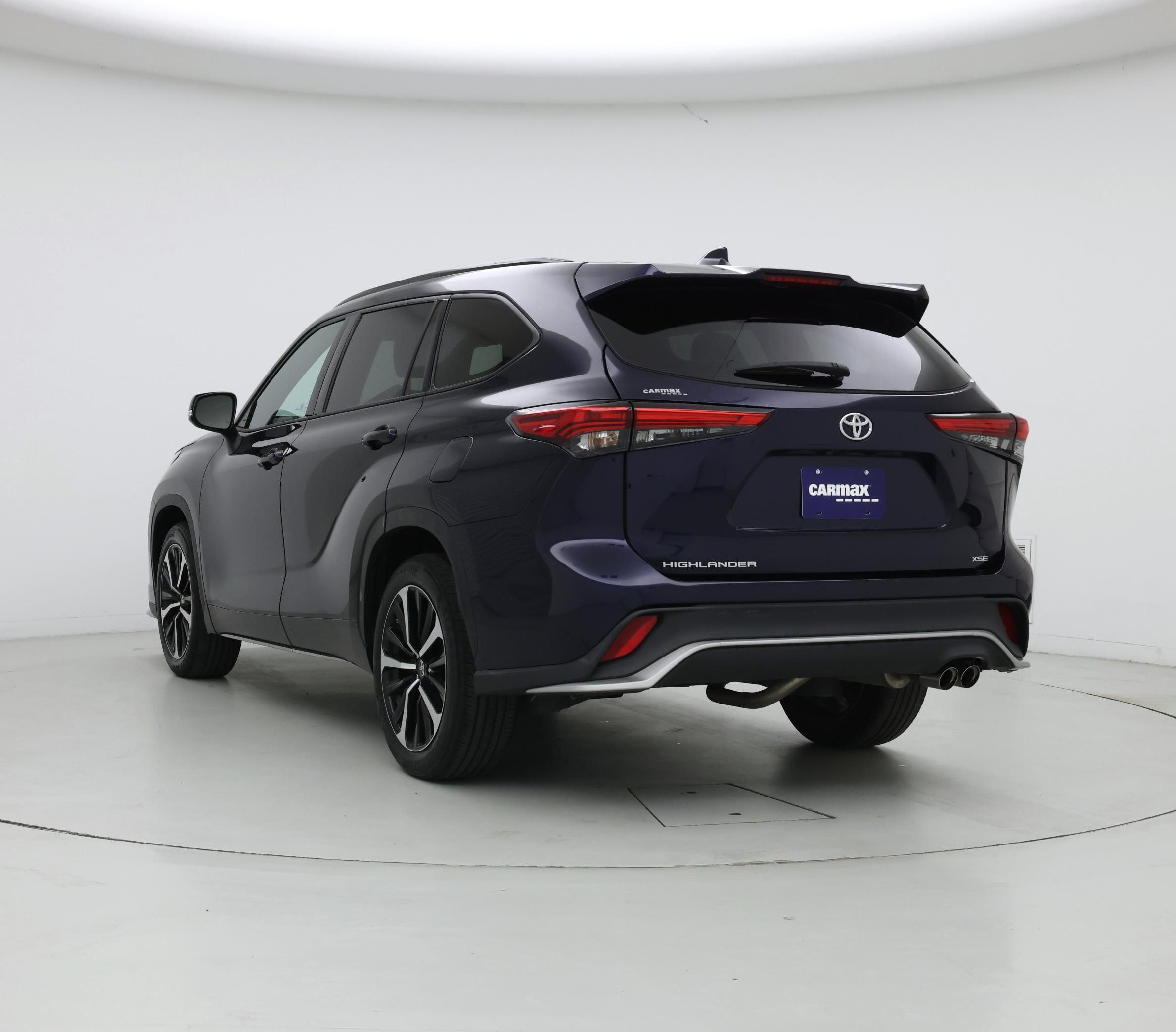 Thumbnail: 2022 Toyota Highlander - 2