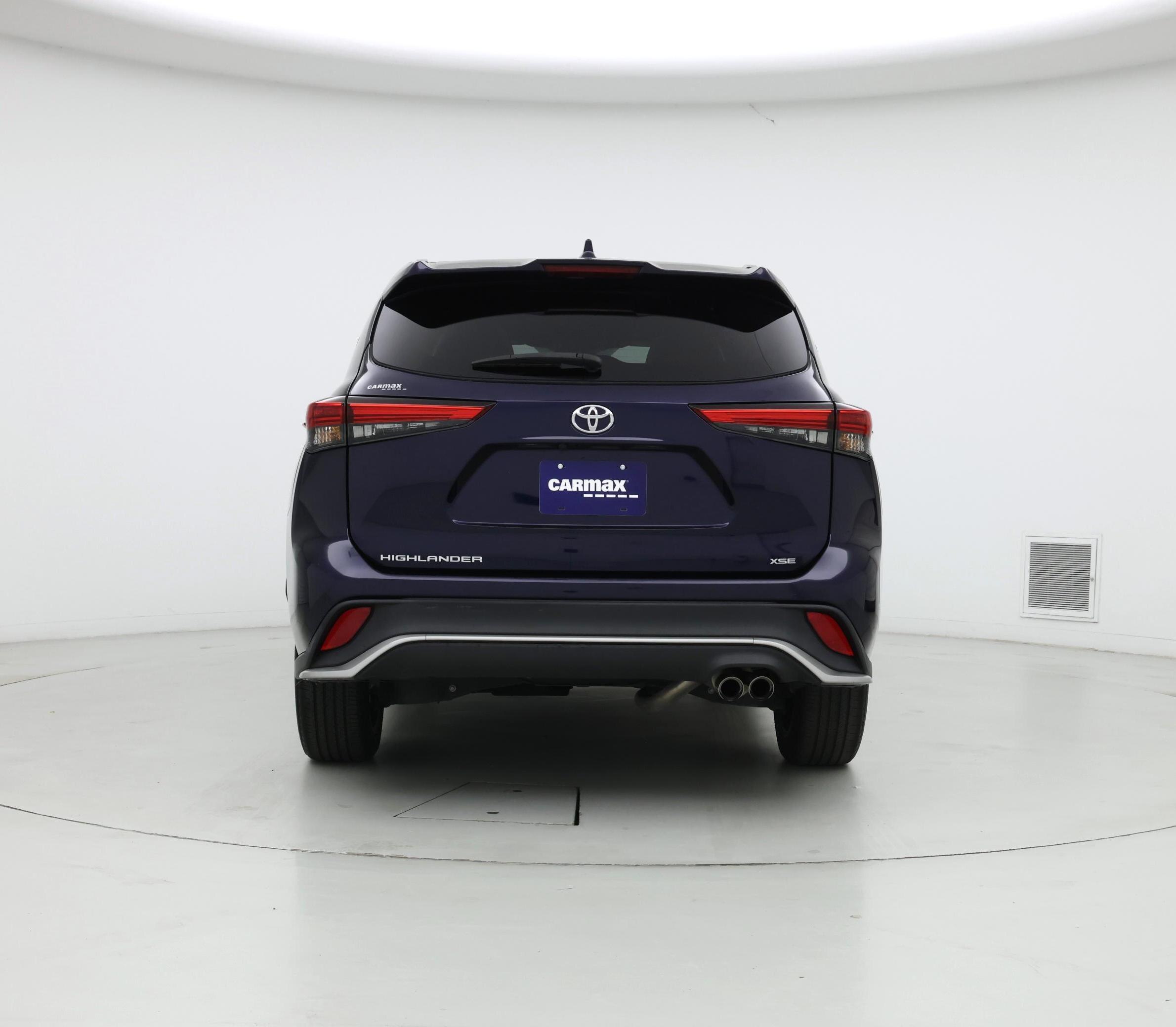 Thumbnail: 2022 Toyota Highlander - 6