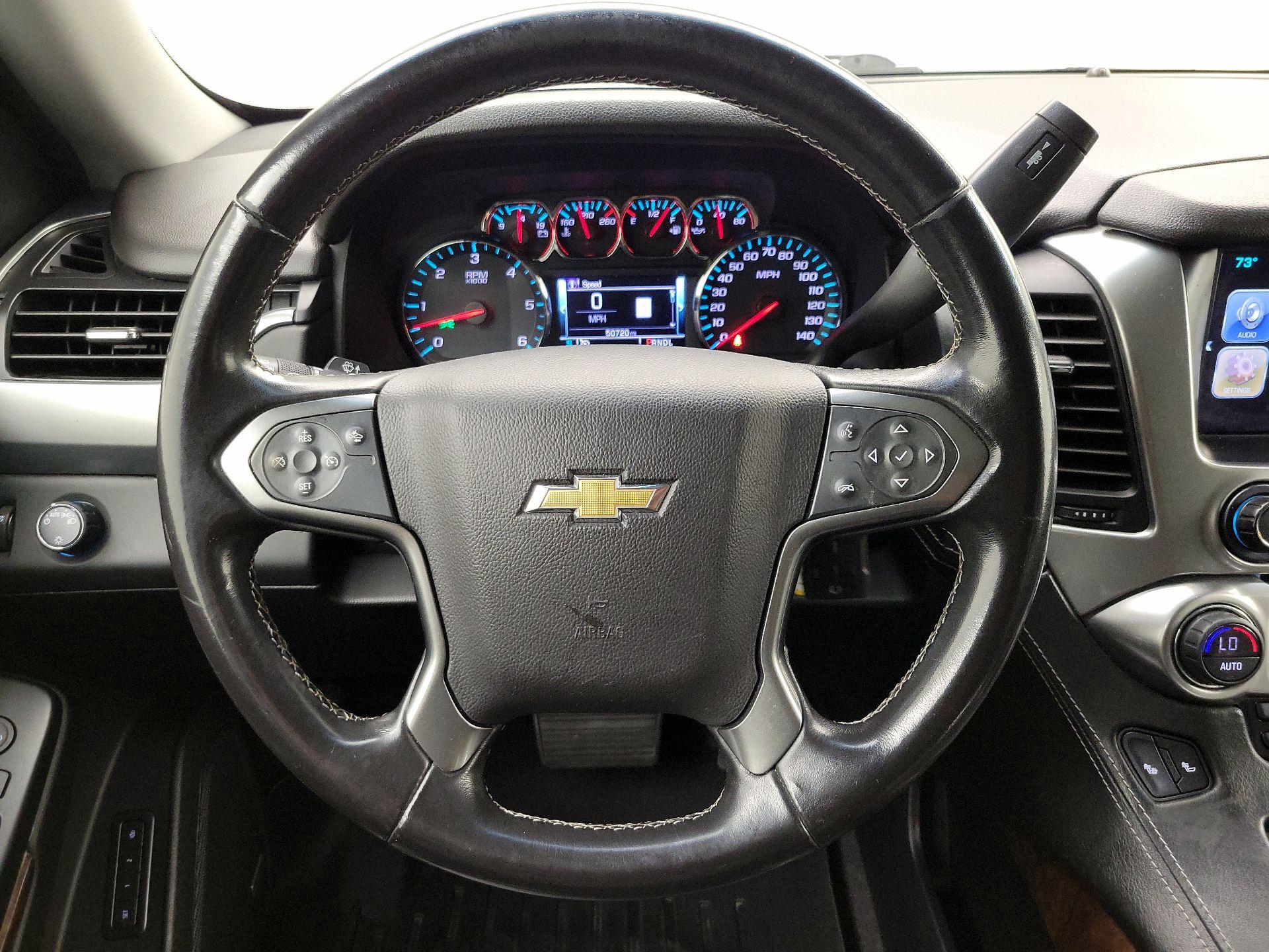 Thumbnail: 2019 Chevrolet Suburban - 10