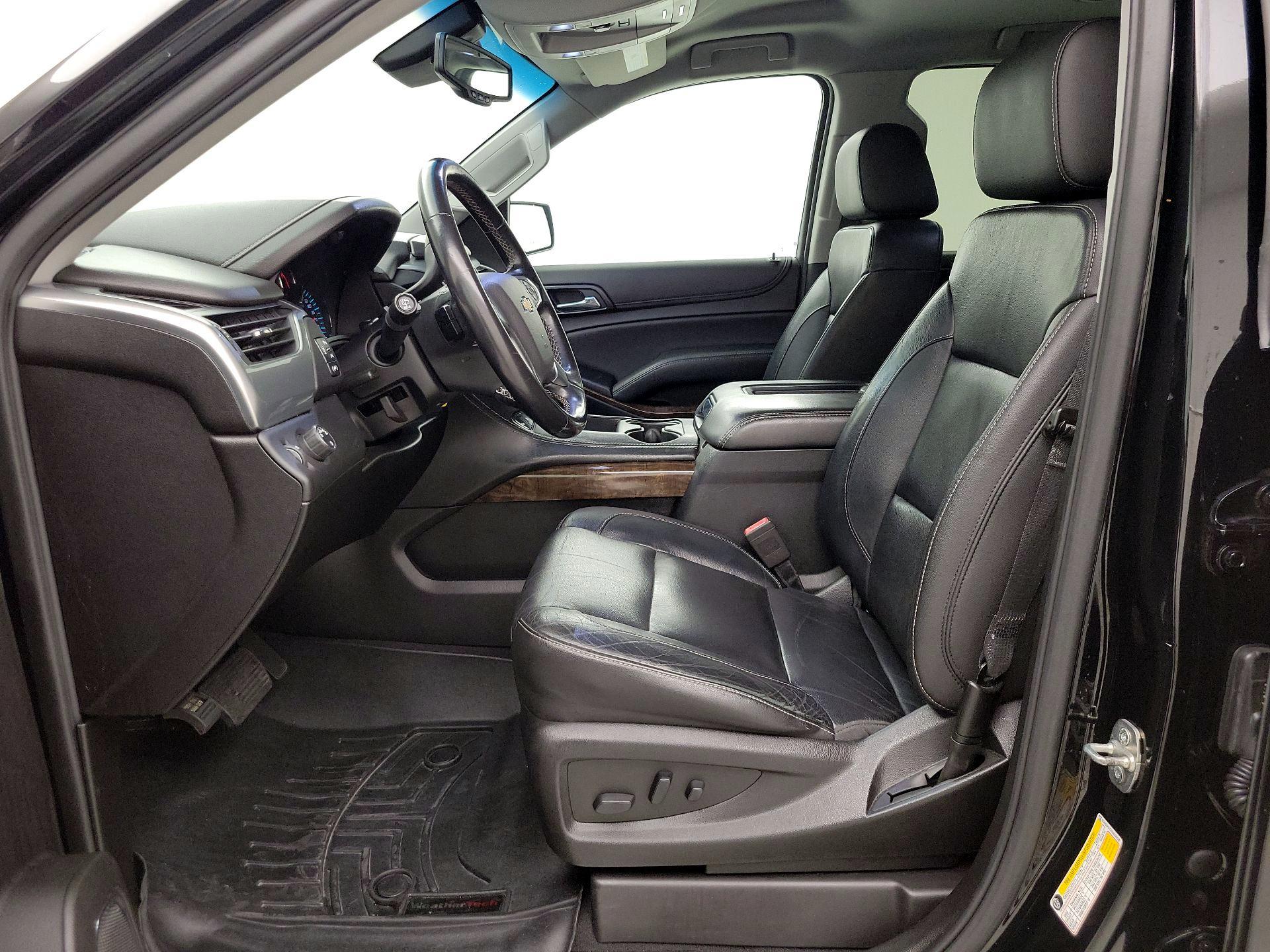 Thumbnail: 2019 Chevrolet Suburban - 11