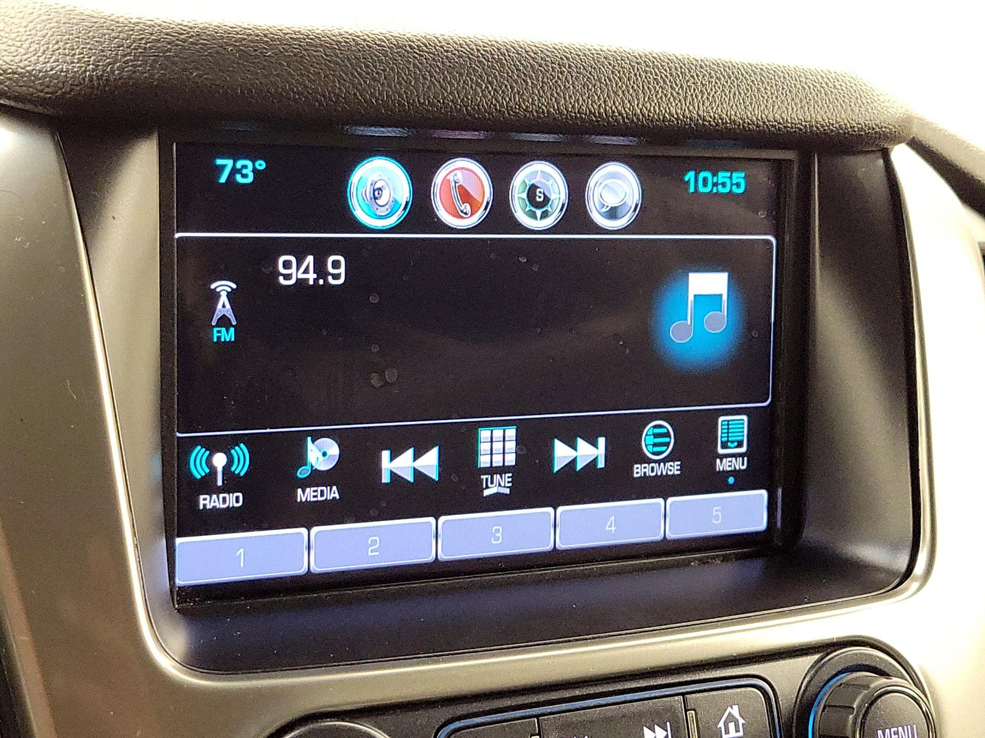 Thumbnail: 2019 Chevrolet Suburban - 16