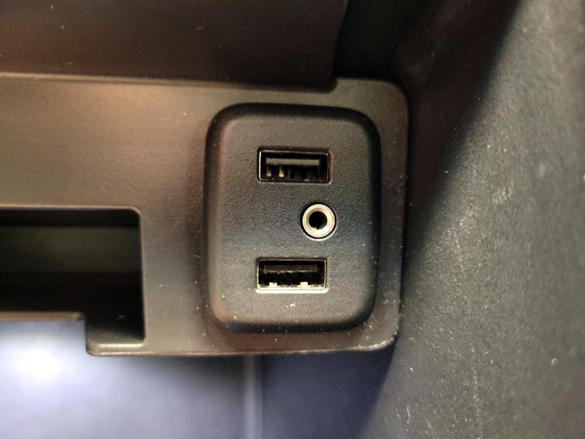 Thumbnail: 2019 Chevrolet Suburban - 19