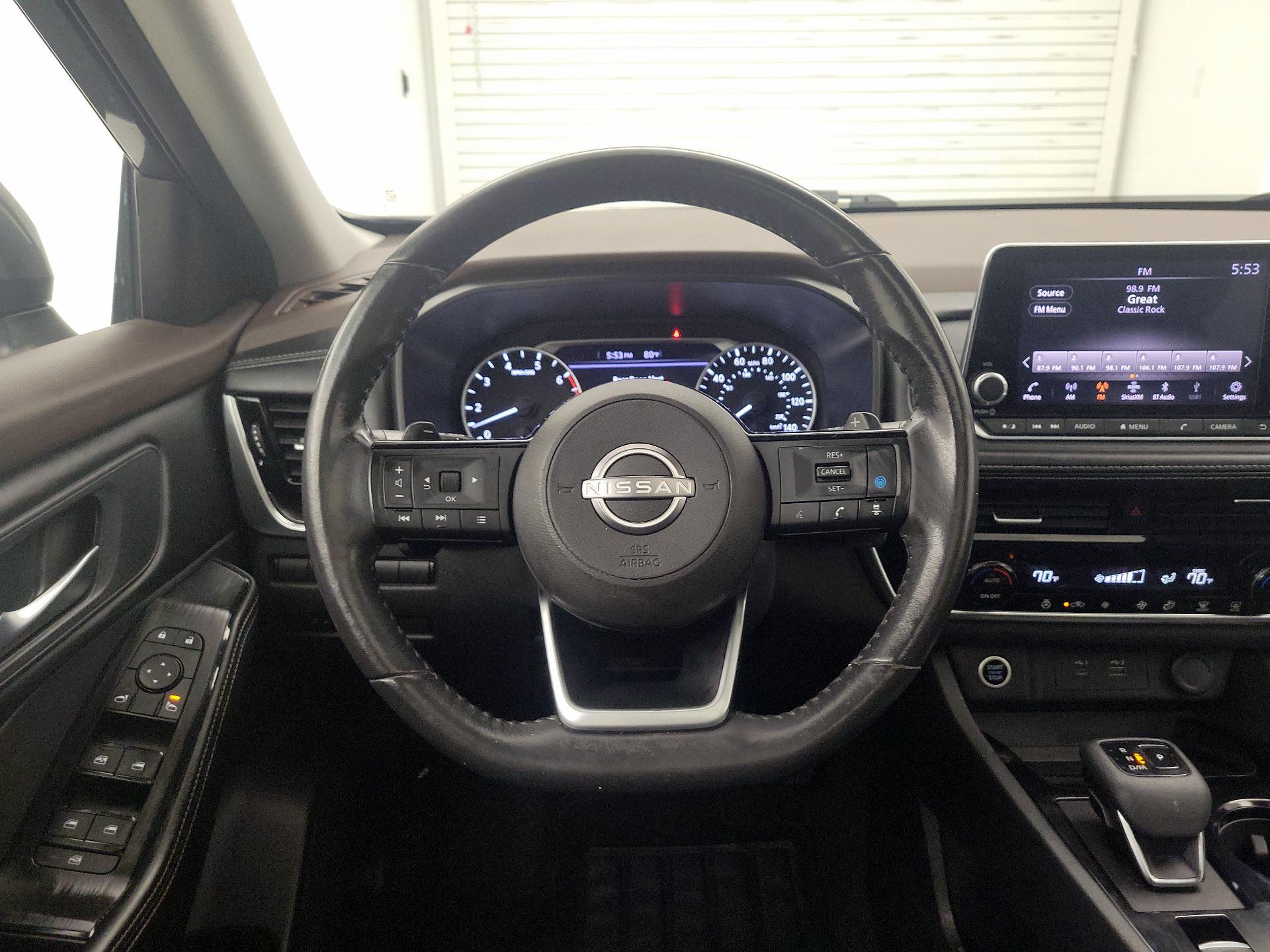 Thumbnail: 2022 Nissan Rogue - 10