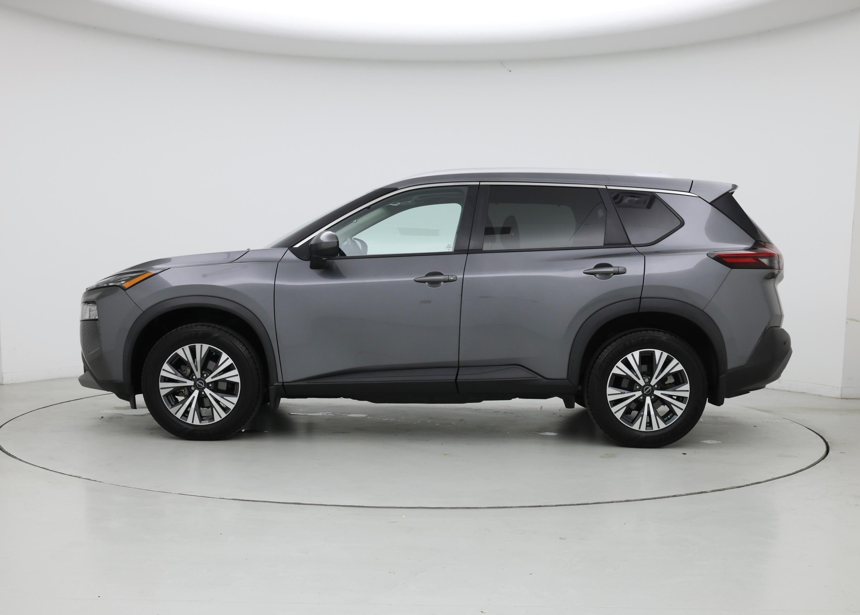 Thumbnail: 2022 Nissan Rogue - 3